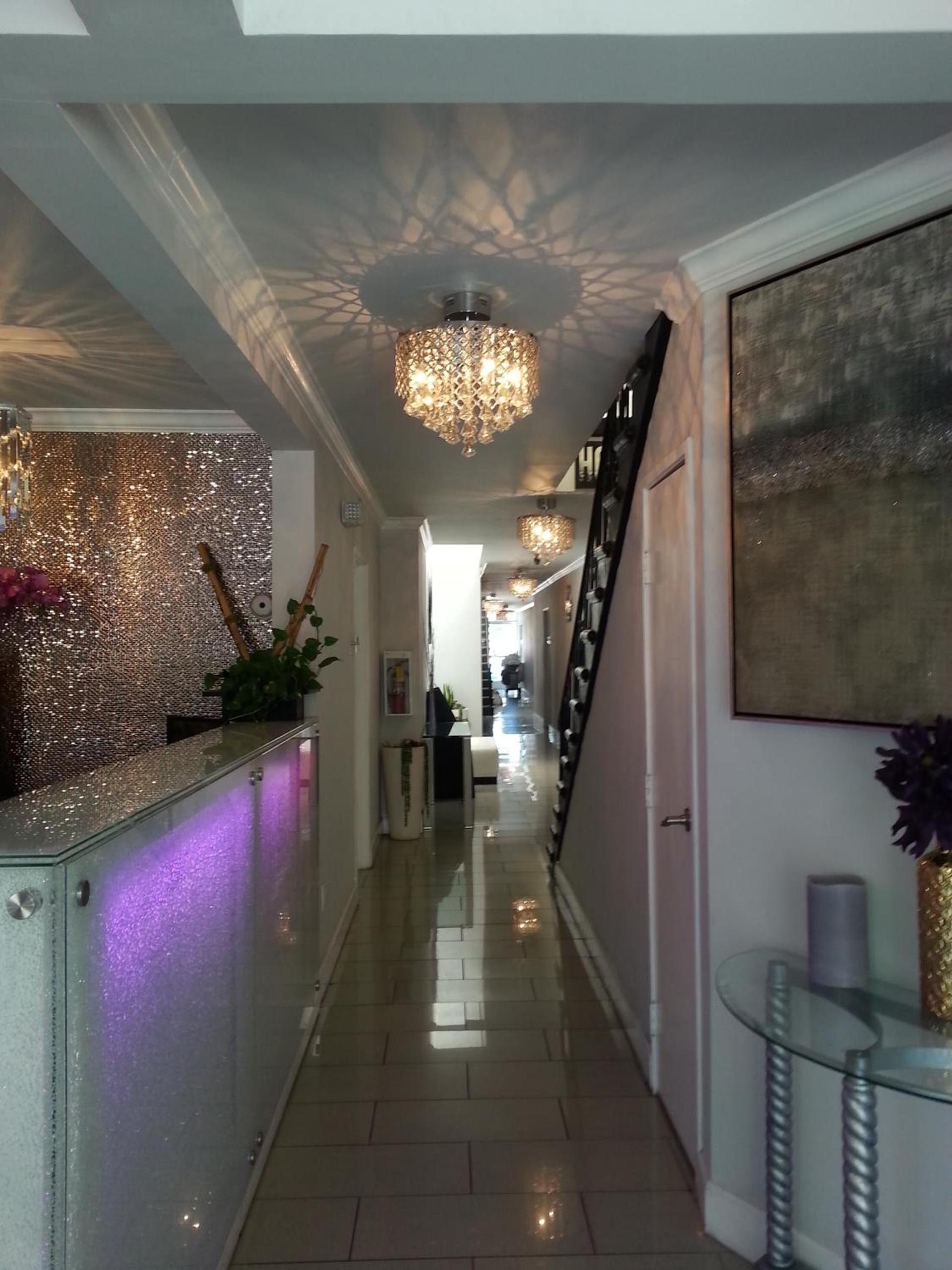 Hollywood VIP Hotel photo 6