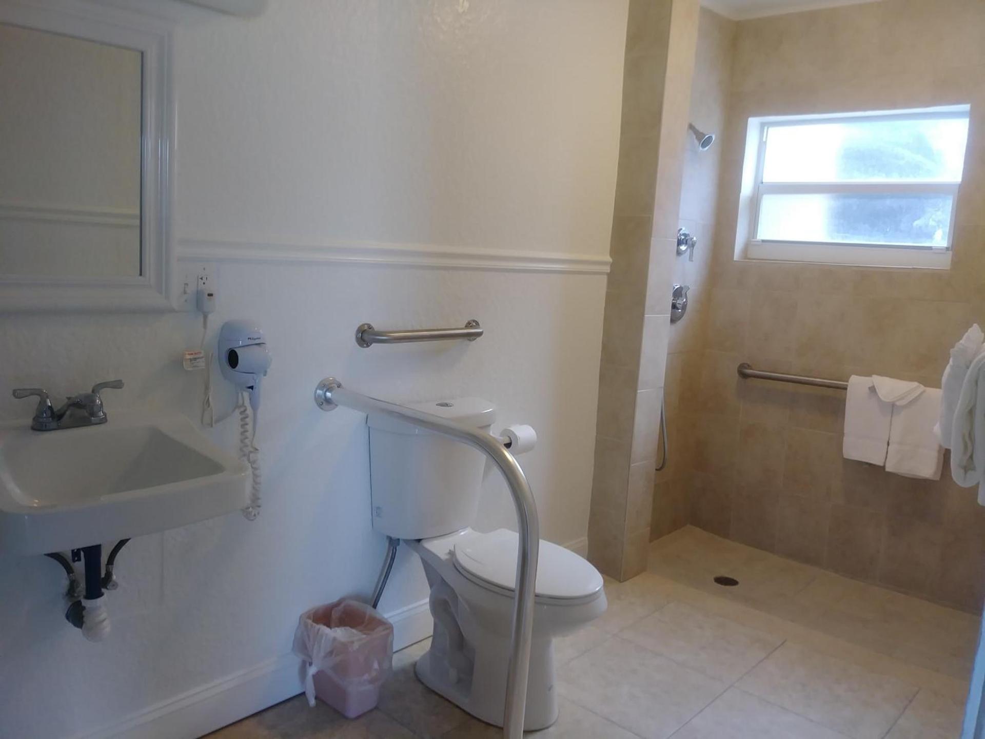 Kingsail Resort photo 5
