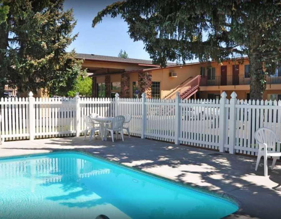 Cimarron Inn Klamath Falls photo 2