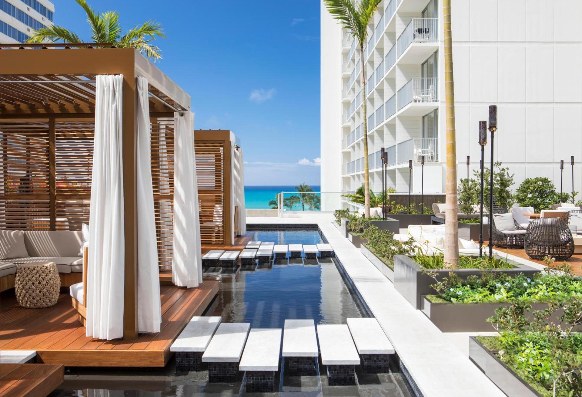 'Alohilani Resort Waikiki Beach photo 2