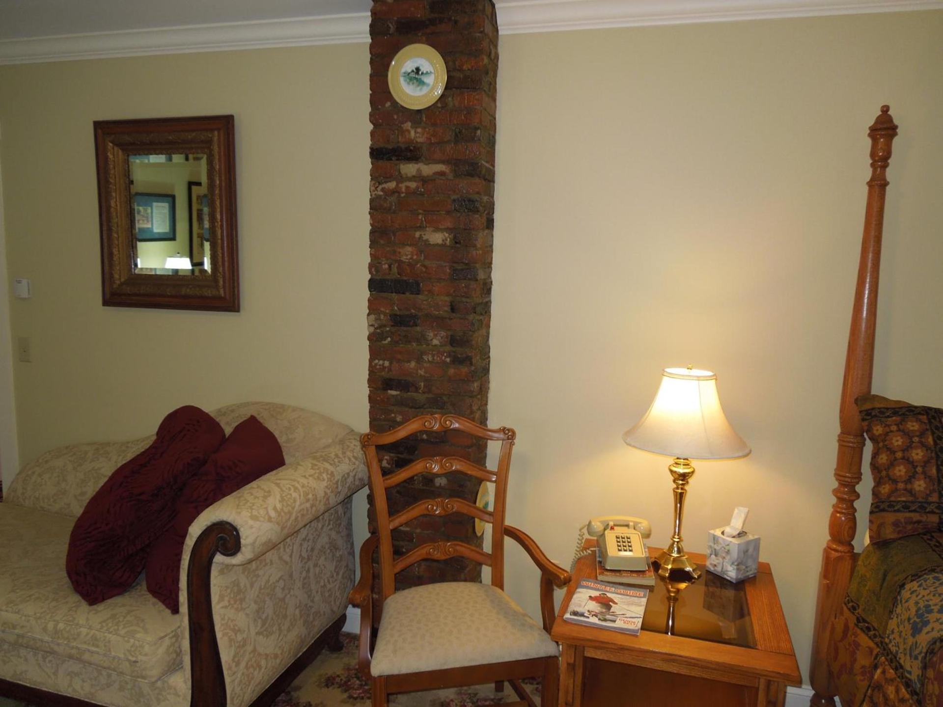 Kearsarge Inn photo 23