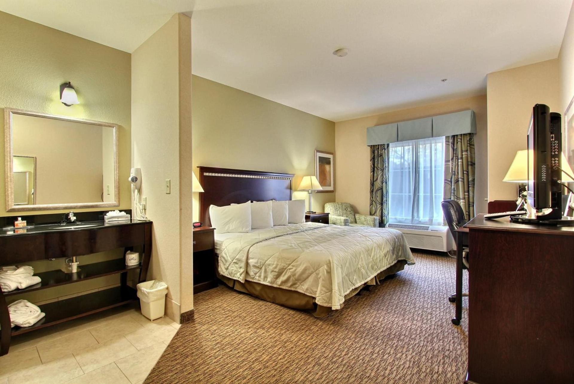 Magnolia Inn and Suites Pooler photo 12