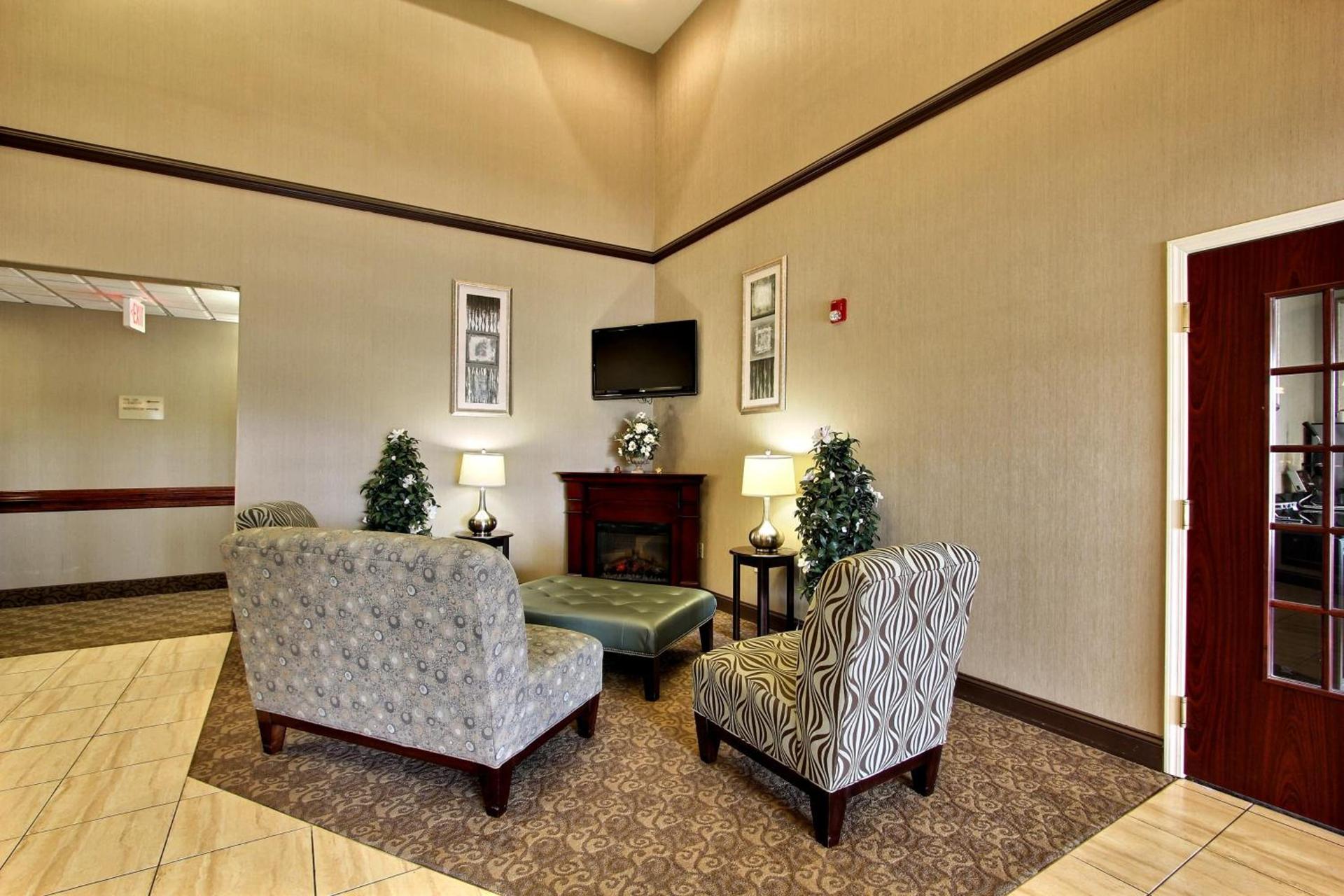 Magnolia Inn and Suites Pooler photo 16