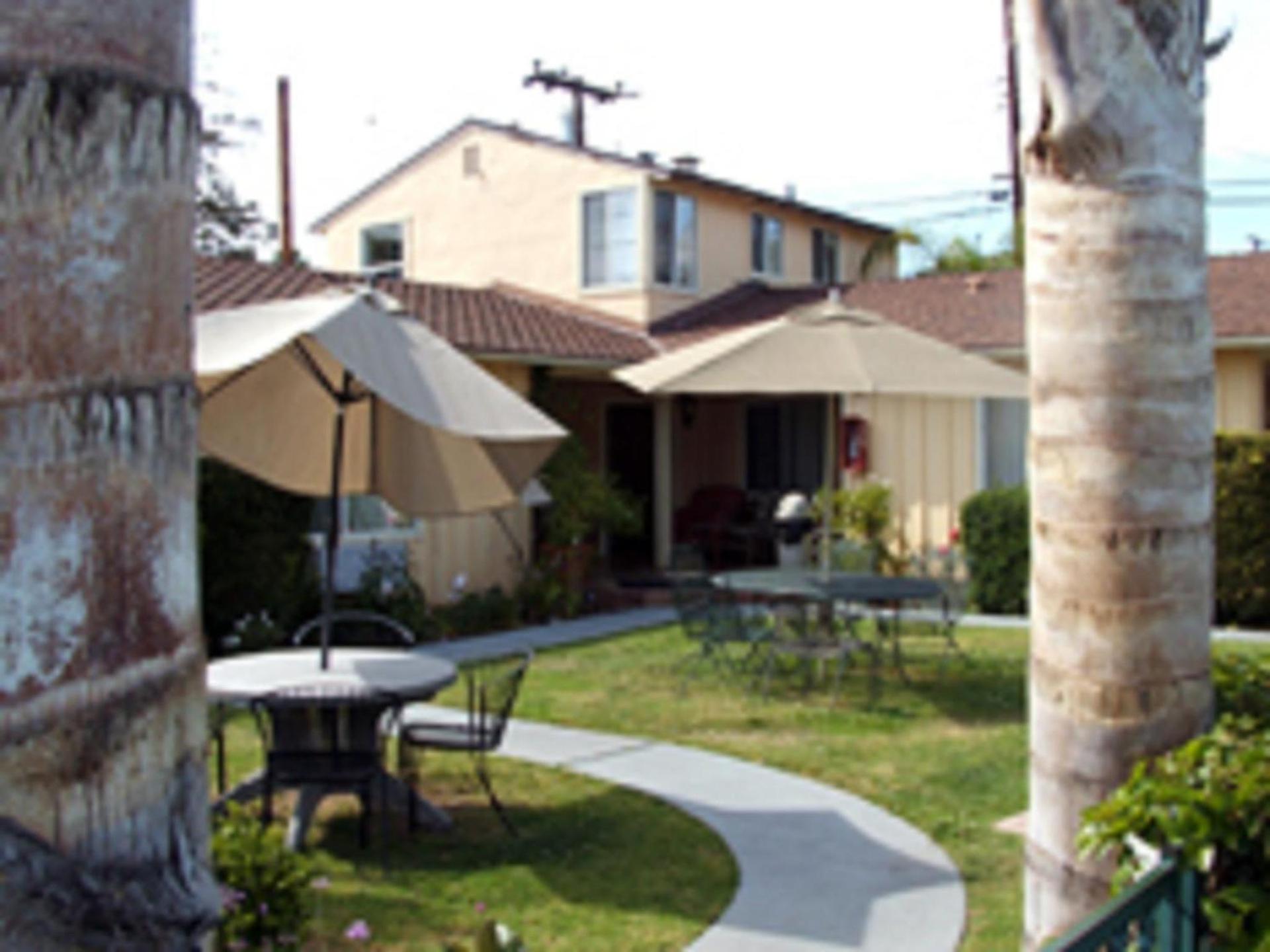 Oasis Inn and Suites photo 32