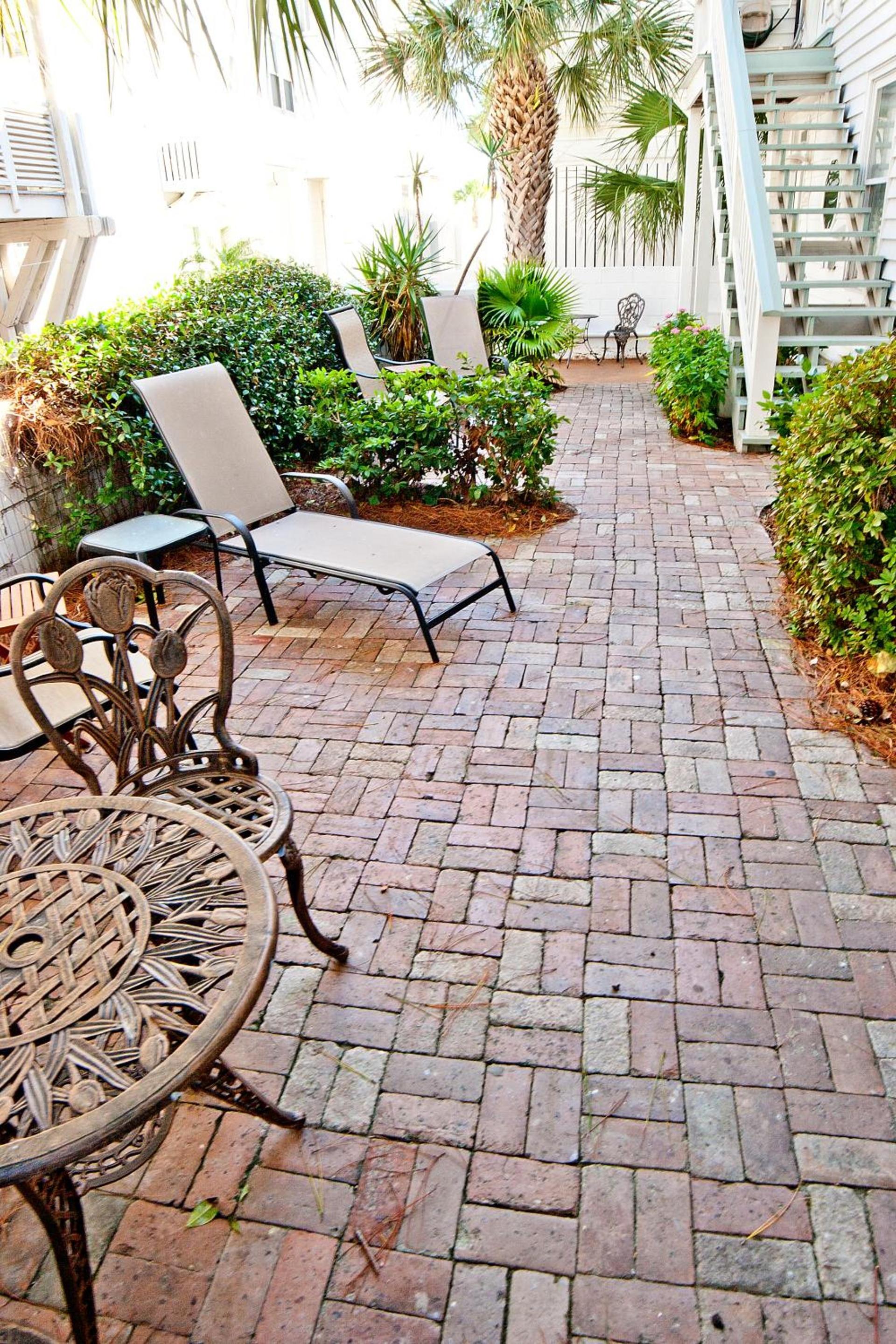 DeSoto Beach Gardens photo 14