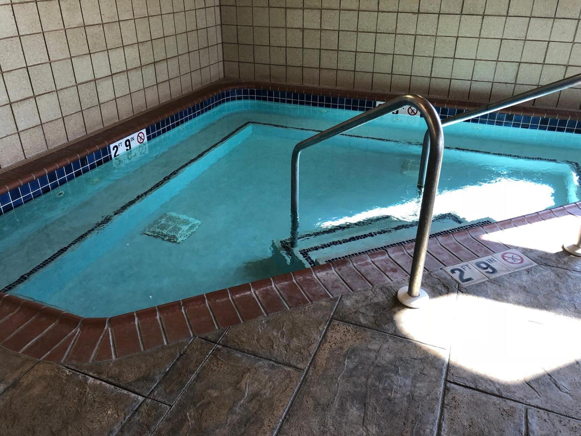 AmericInn by Wyndham Princeton IL photo 11