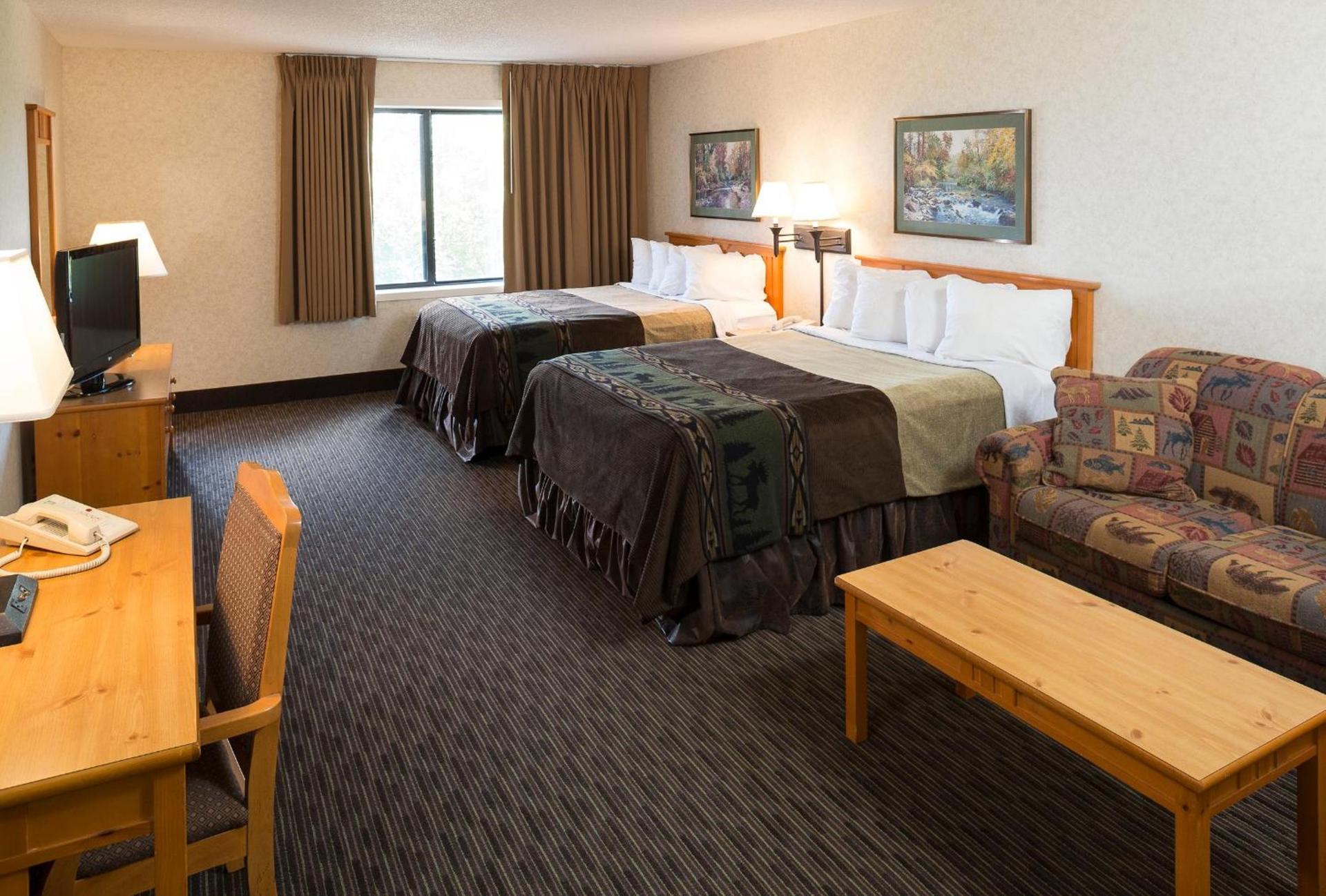 Kelly Inn and Suites Mitchell photo 12