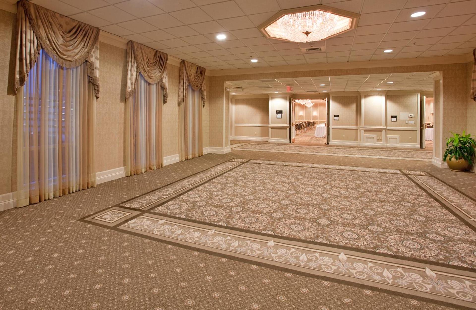 Clayton Plaza Hotel & Extended Stay photo 6