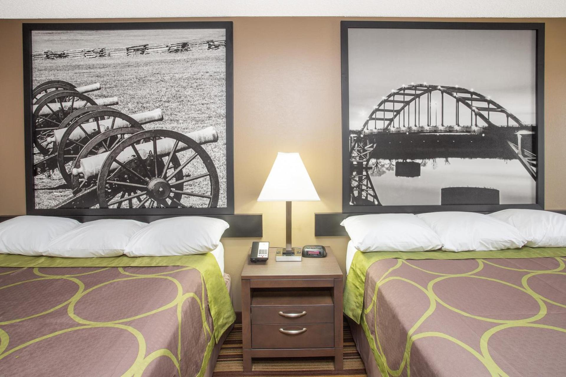 Super 8 by Wyndham Springdale AR photo 29