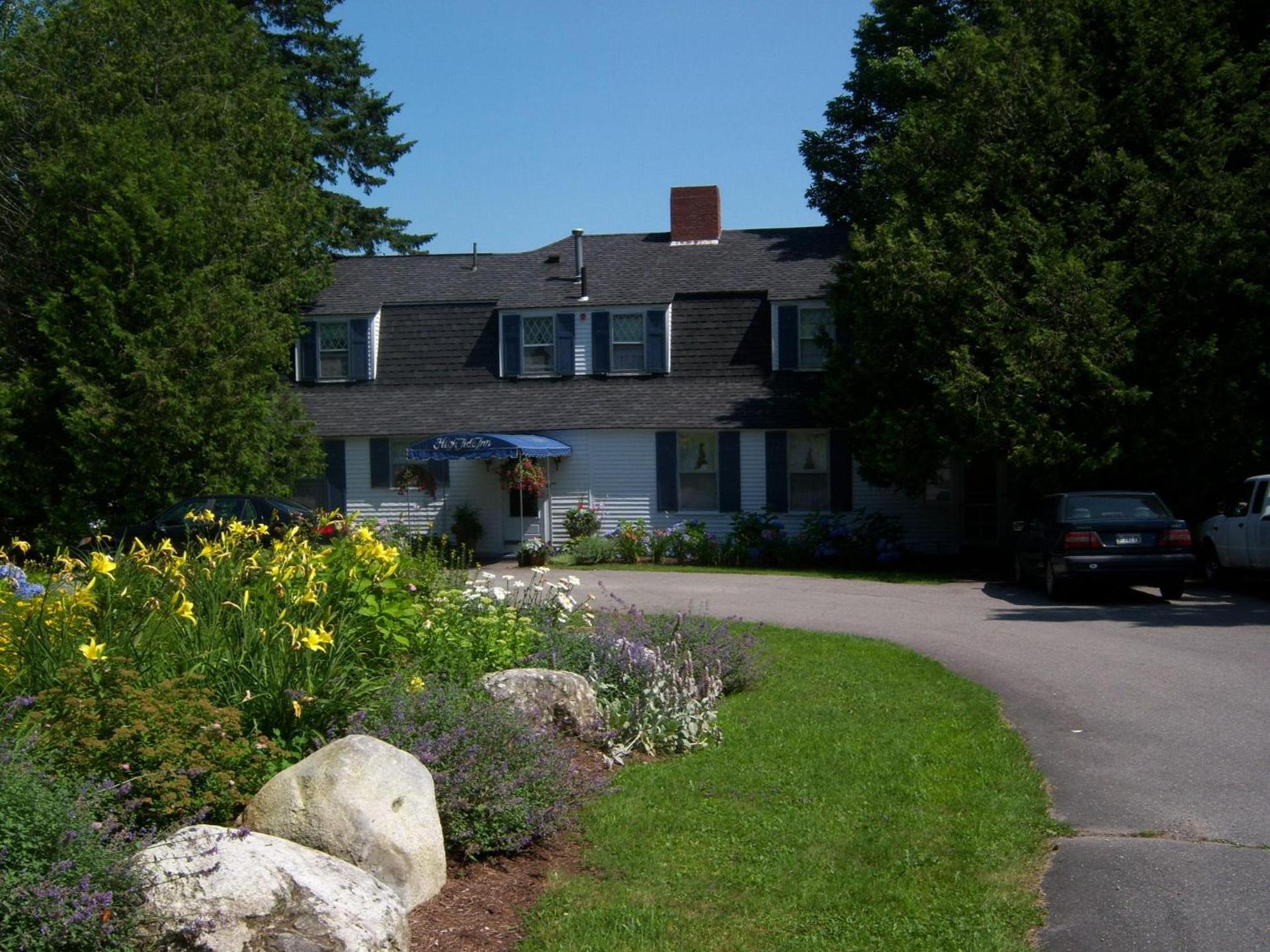 High Tide Inn on the Ocean, Motel and Cottages photo 51