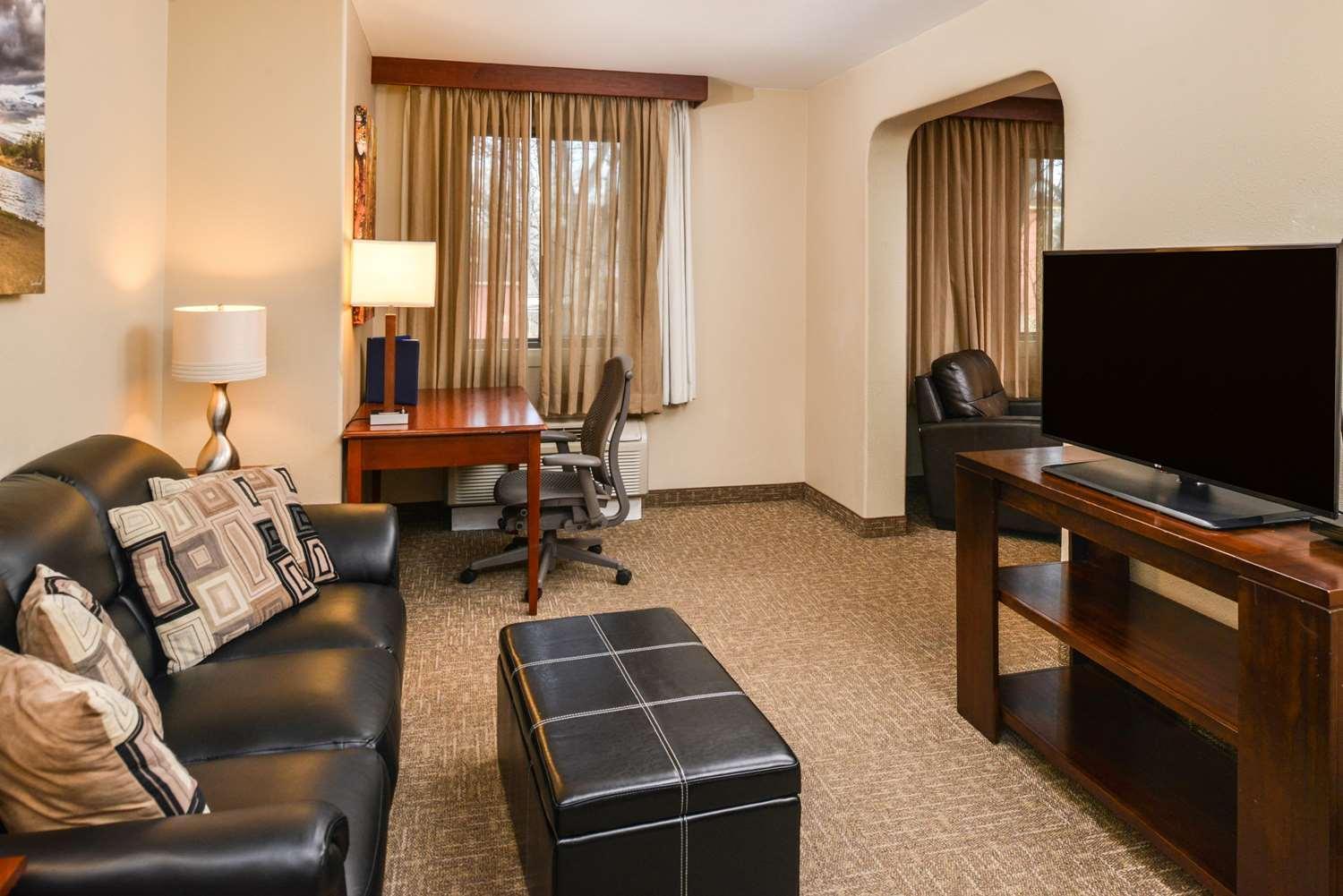 The Buxton, BW Signature Collection by Best Western photo 36