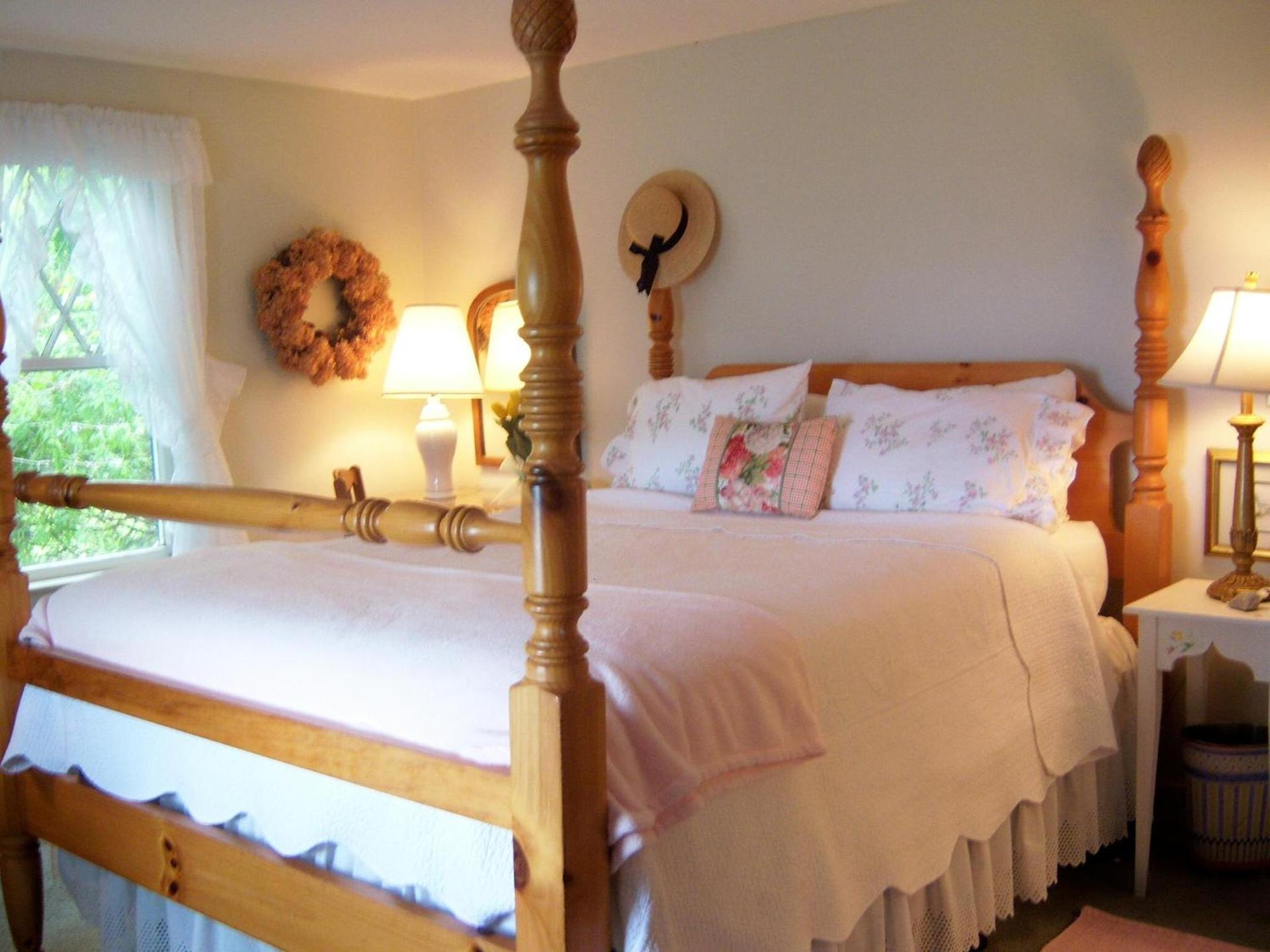 High Tide Inn on the Ocean, Motel and Cottages photo 55