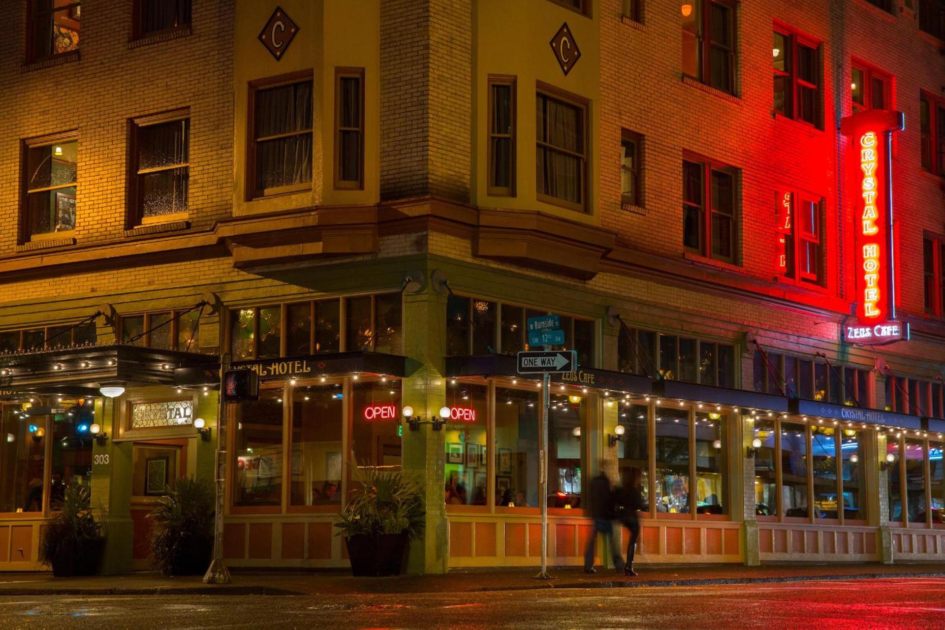 McMenamins Crystal Hotel photo 35