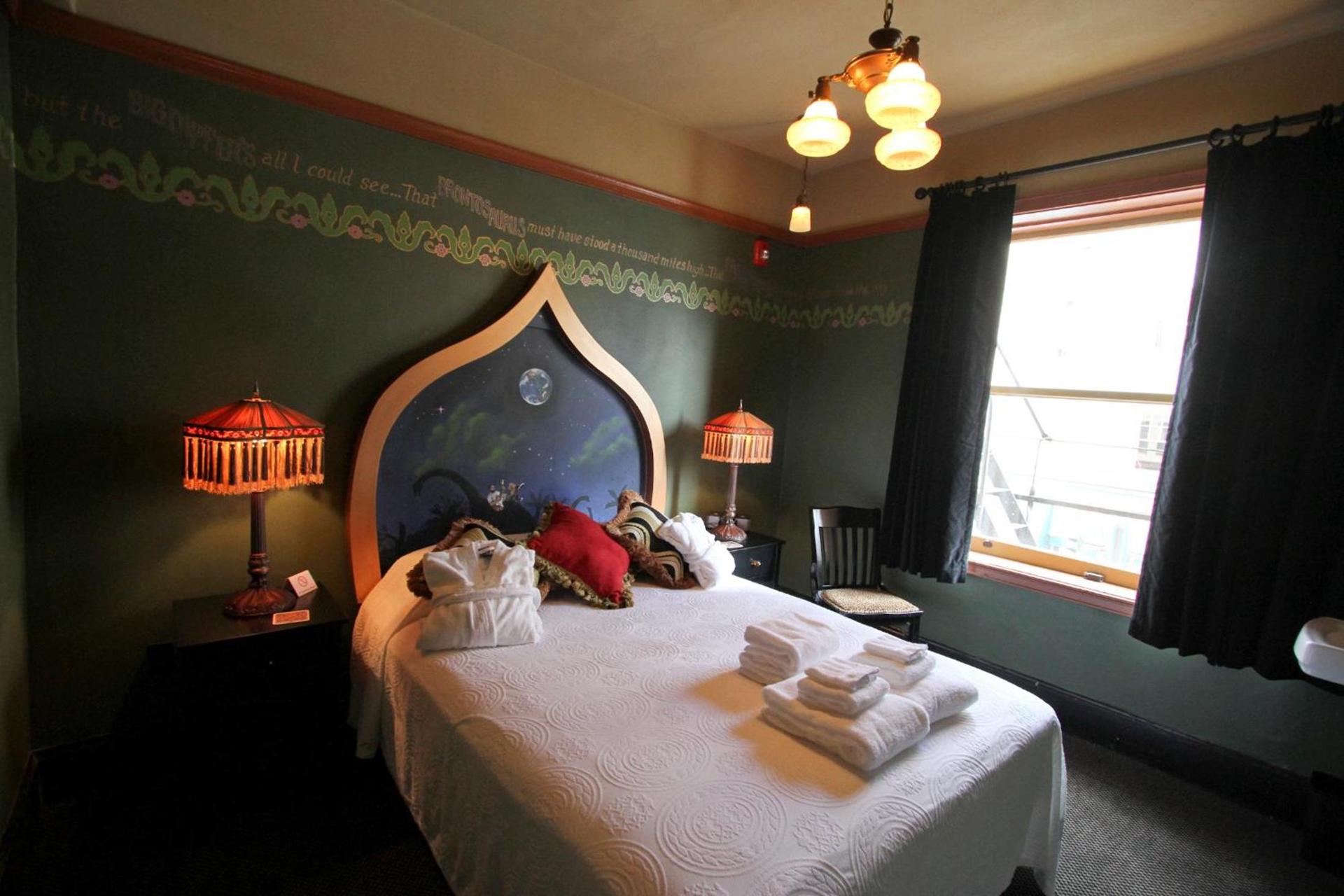 McMenamins Crystal Hotel photo 38