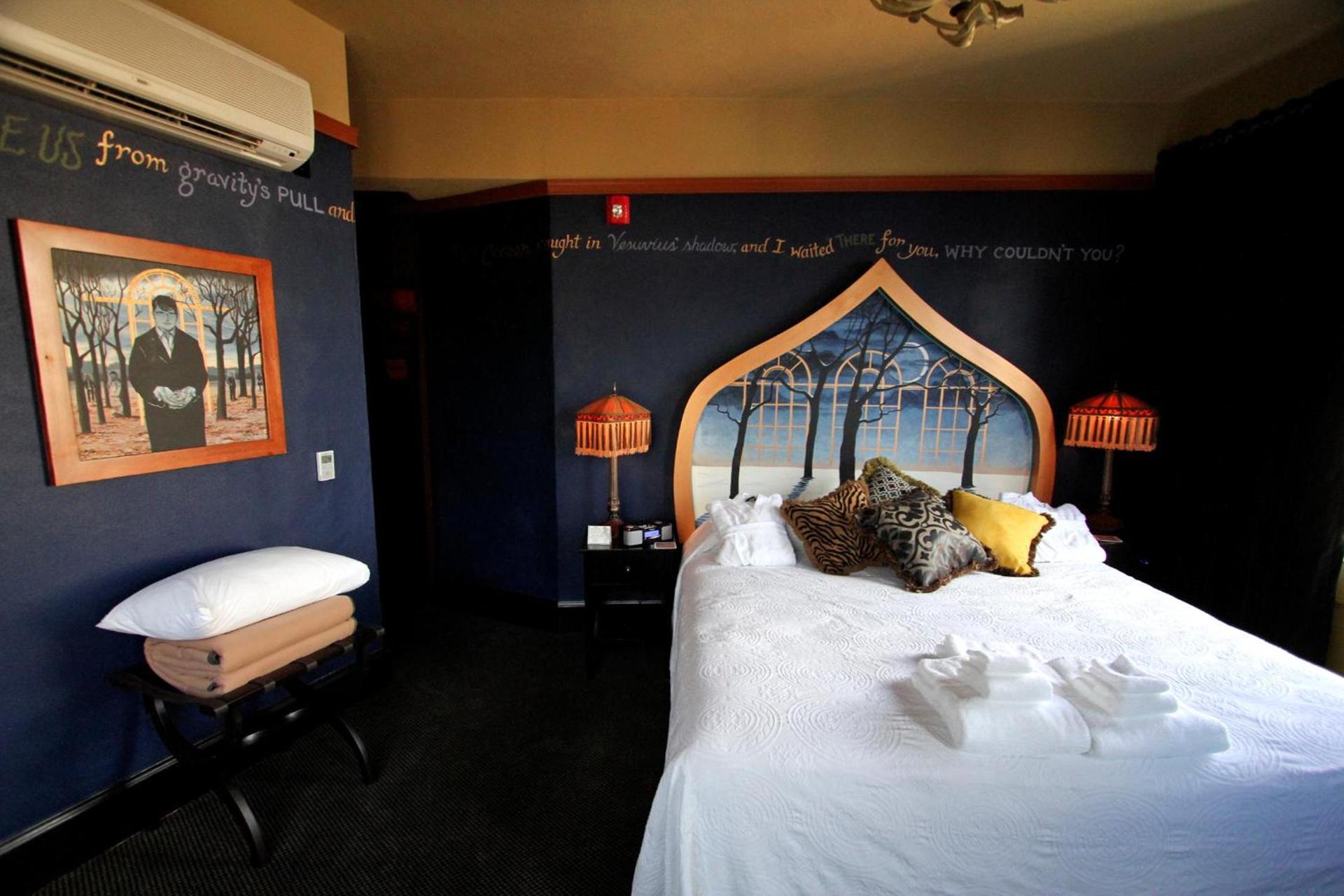 McMenamins Crystal Hotel photo 21