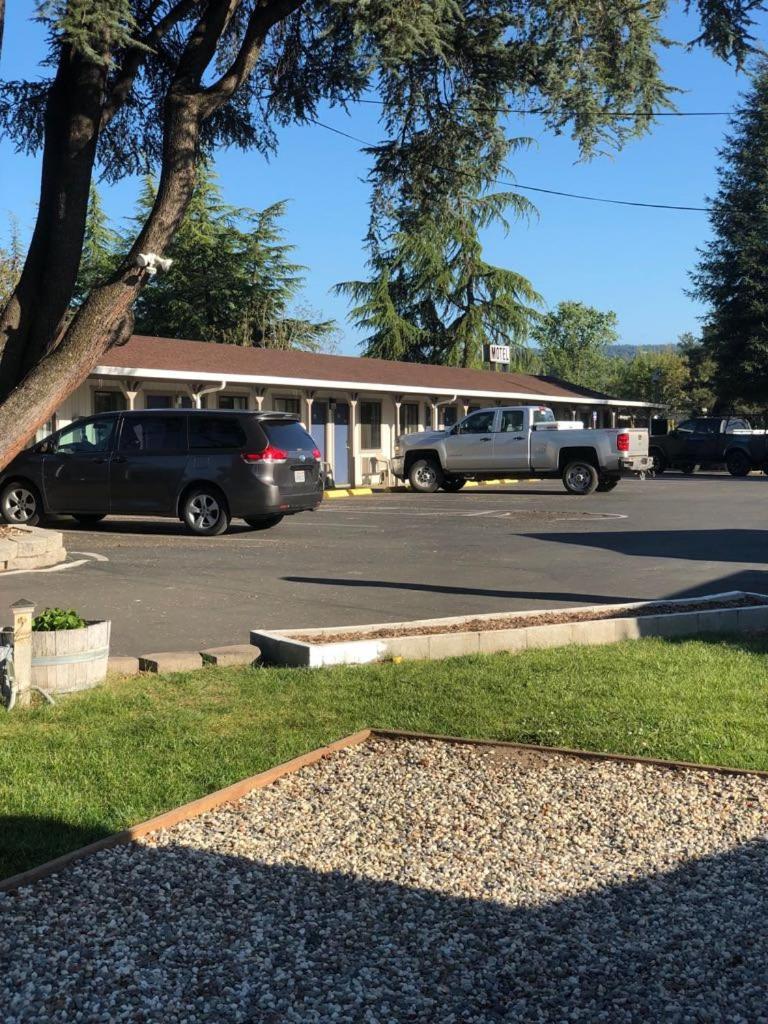Kelseyville Motel photo 15