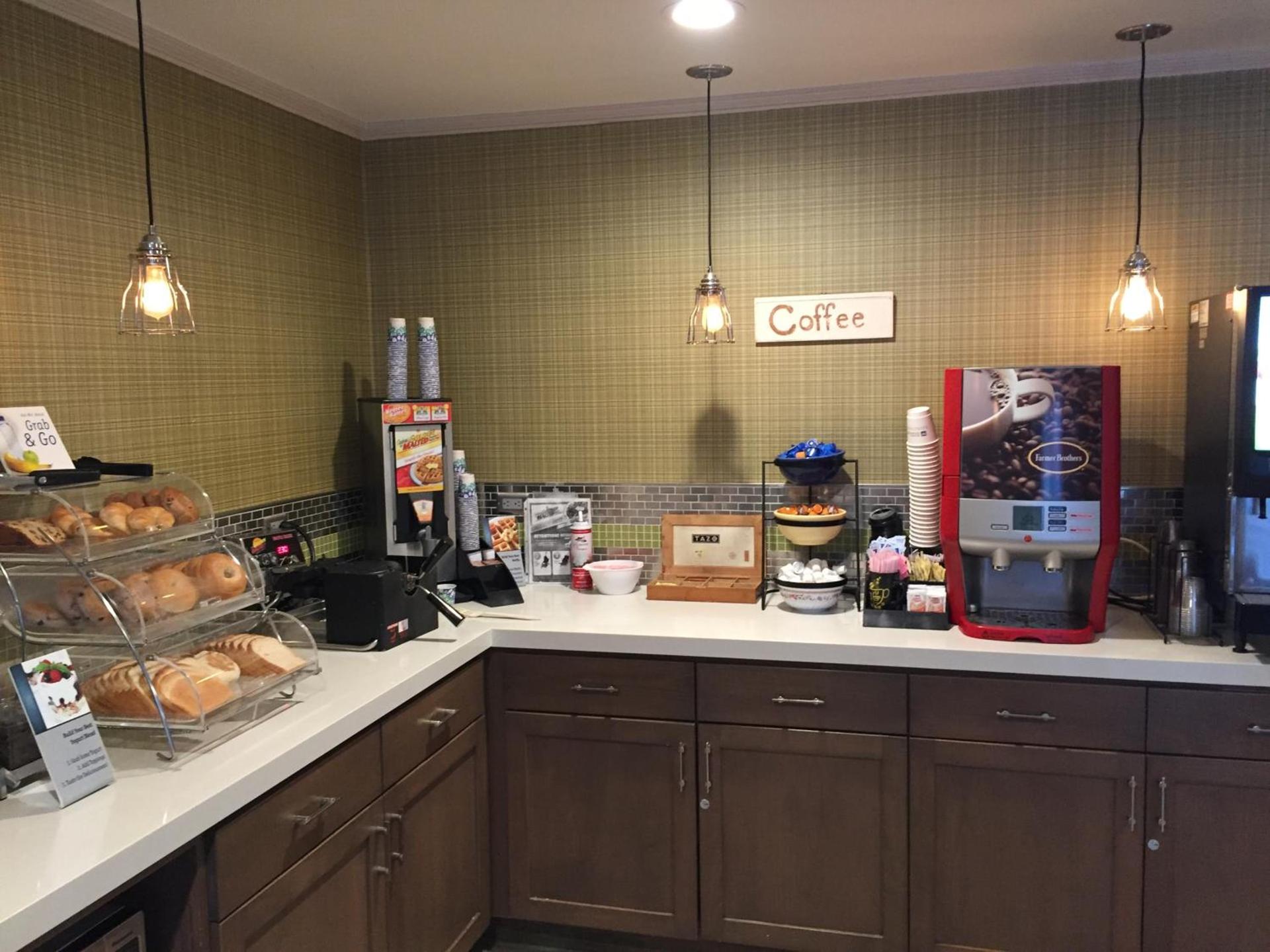 Best Western Plus Inn Scotts Valley photo 43