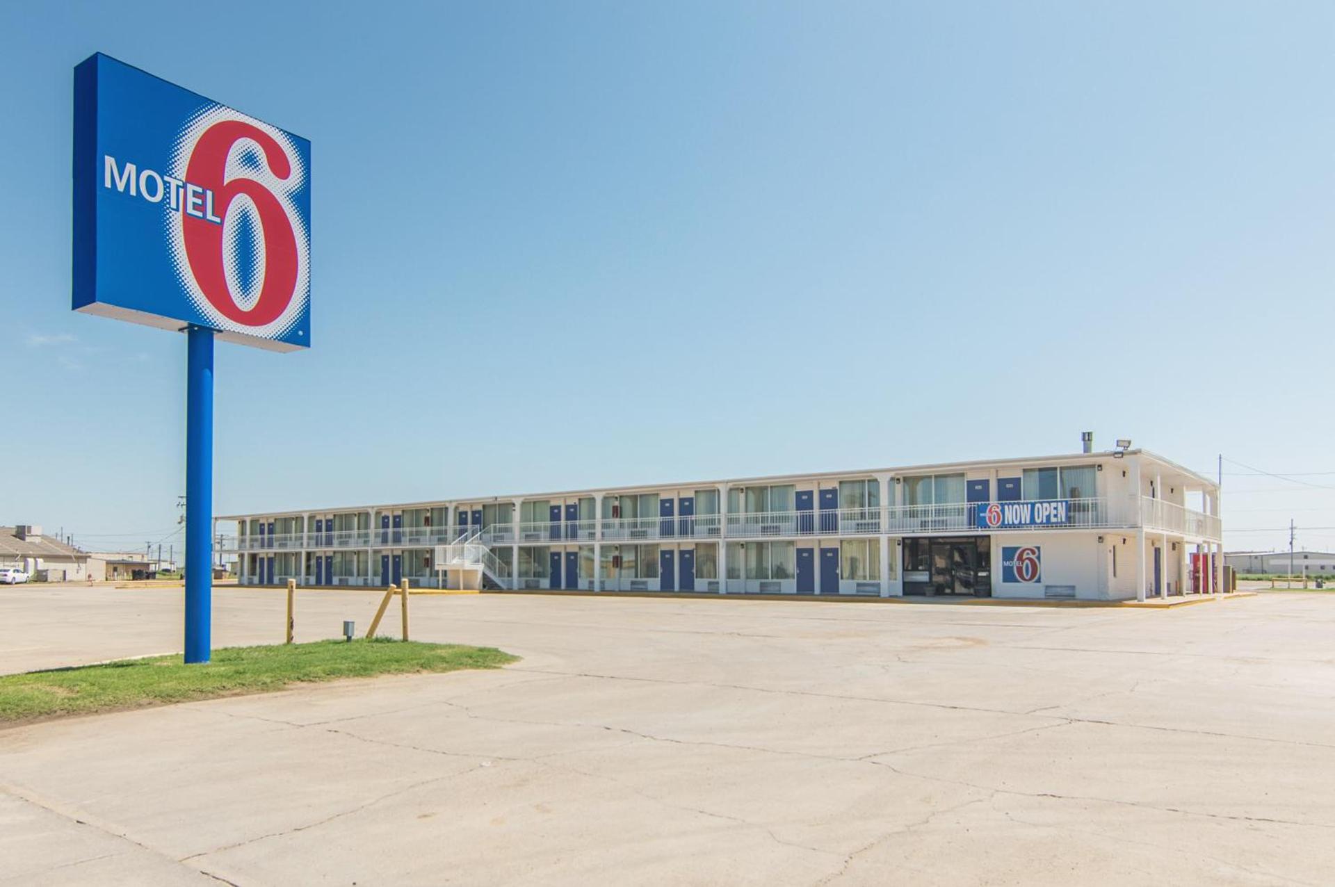 Motel 6-Liberal, KS photo 31