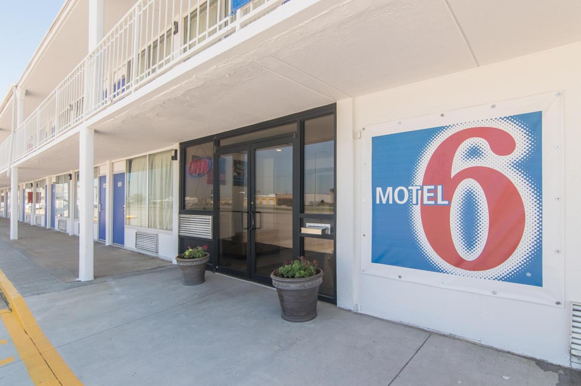 Motel 6-Liberal, KS photo 44