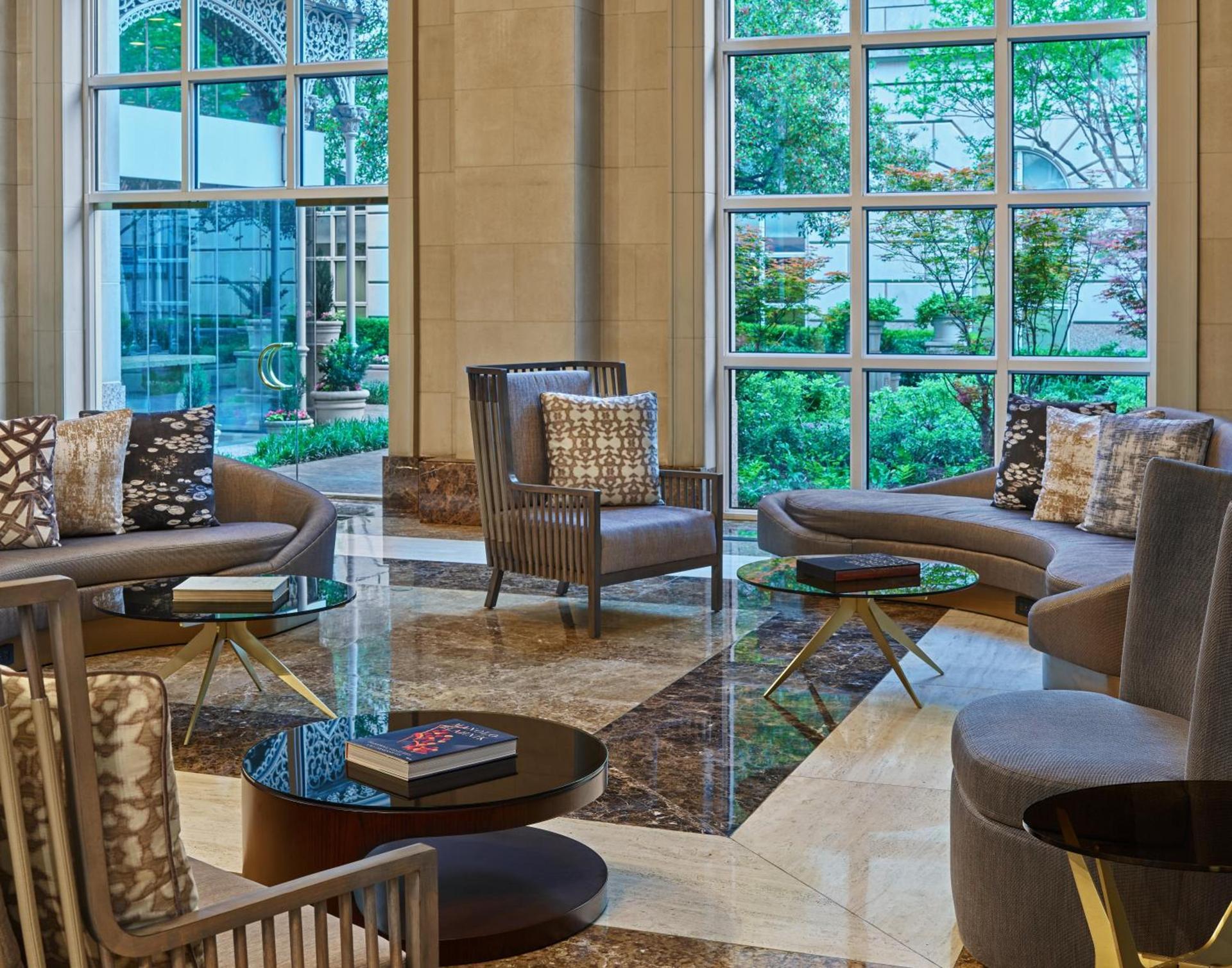 Hotel Crescent Court photo 29