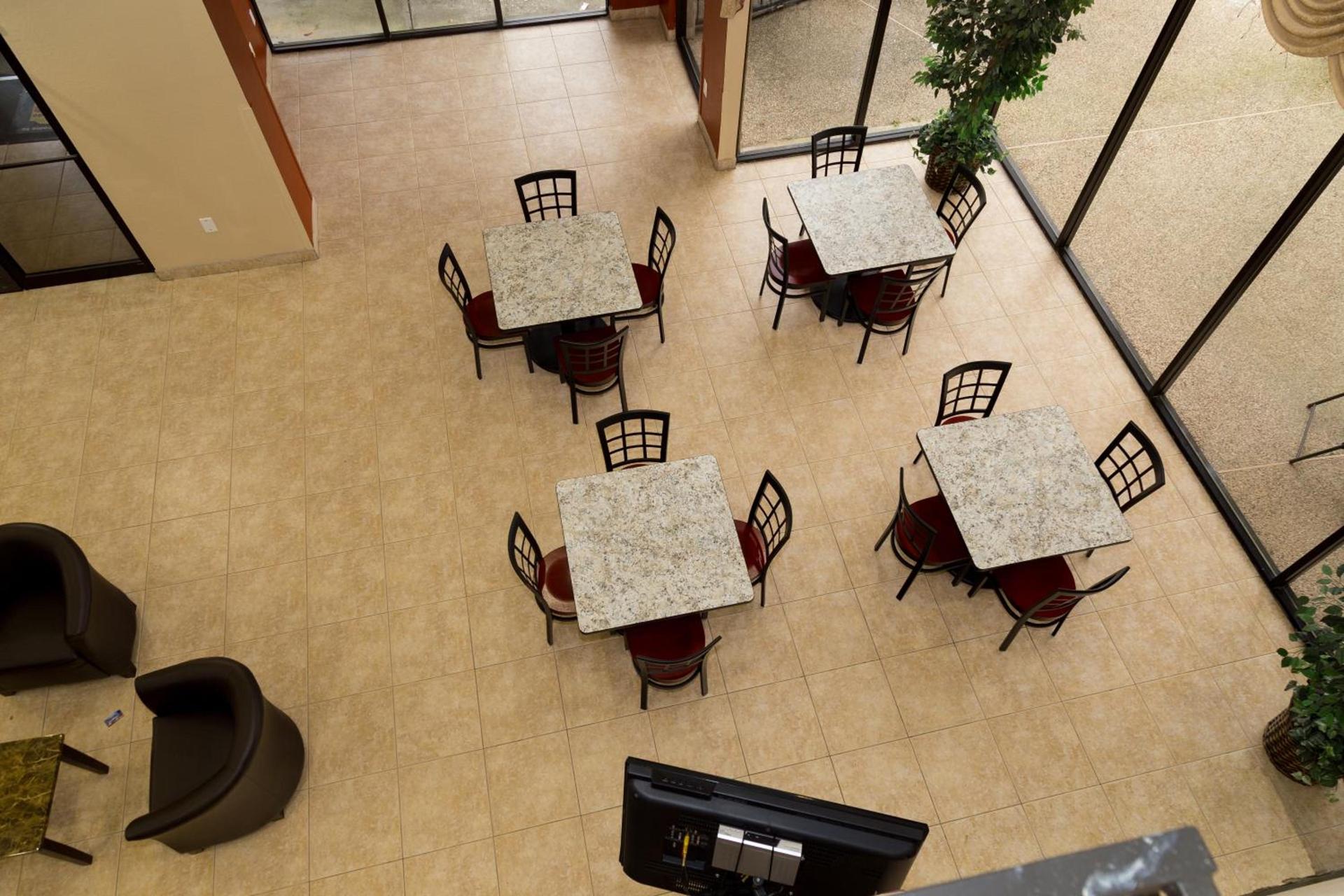 Red Lion Inn & Suites IAH Airport East photo 16