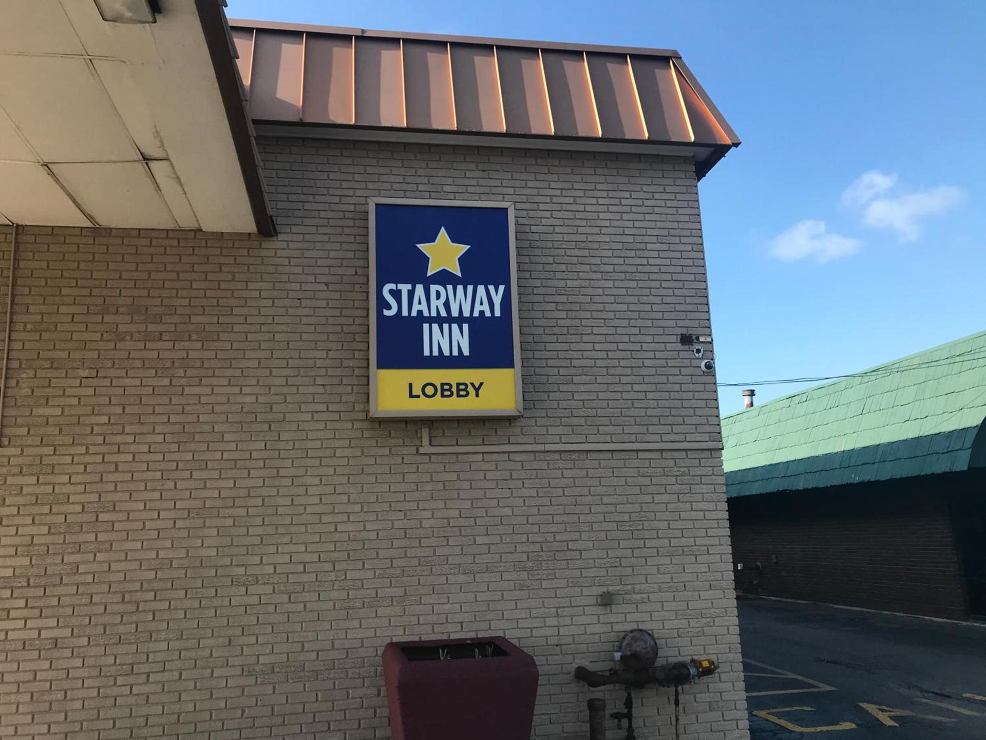 Starway Inn photo 12