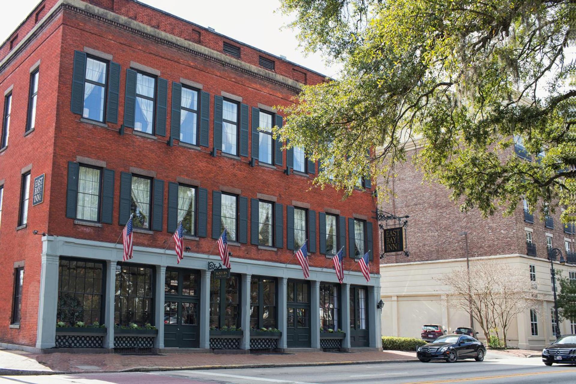 East Bay Inn, Historic Inns of Savannah Collection — hotel in Savannah, GA