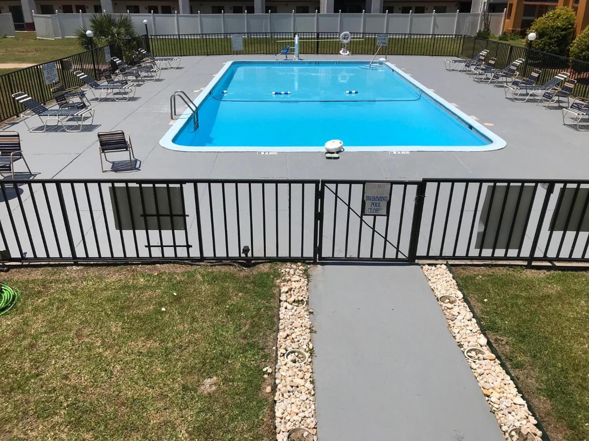 Baymont by Wyndham Walterboro photo 14