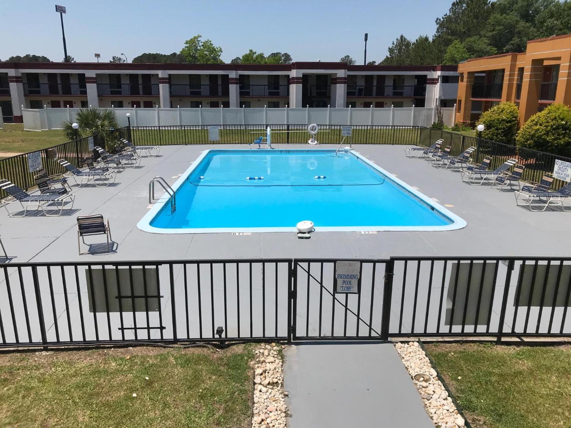 Baymont by Wyndham Walterboro photo 15