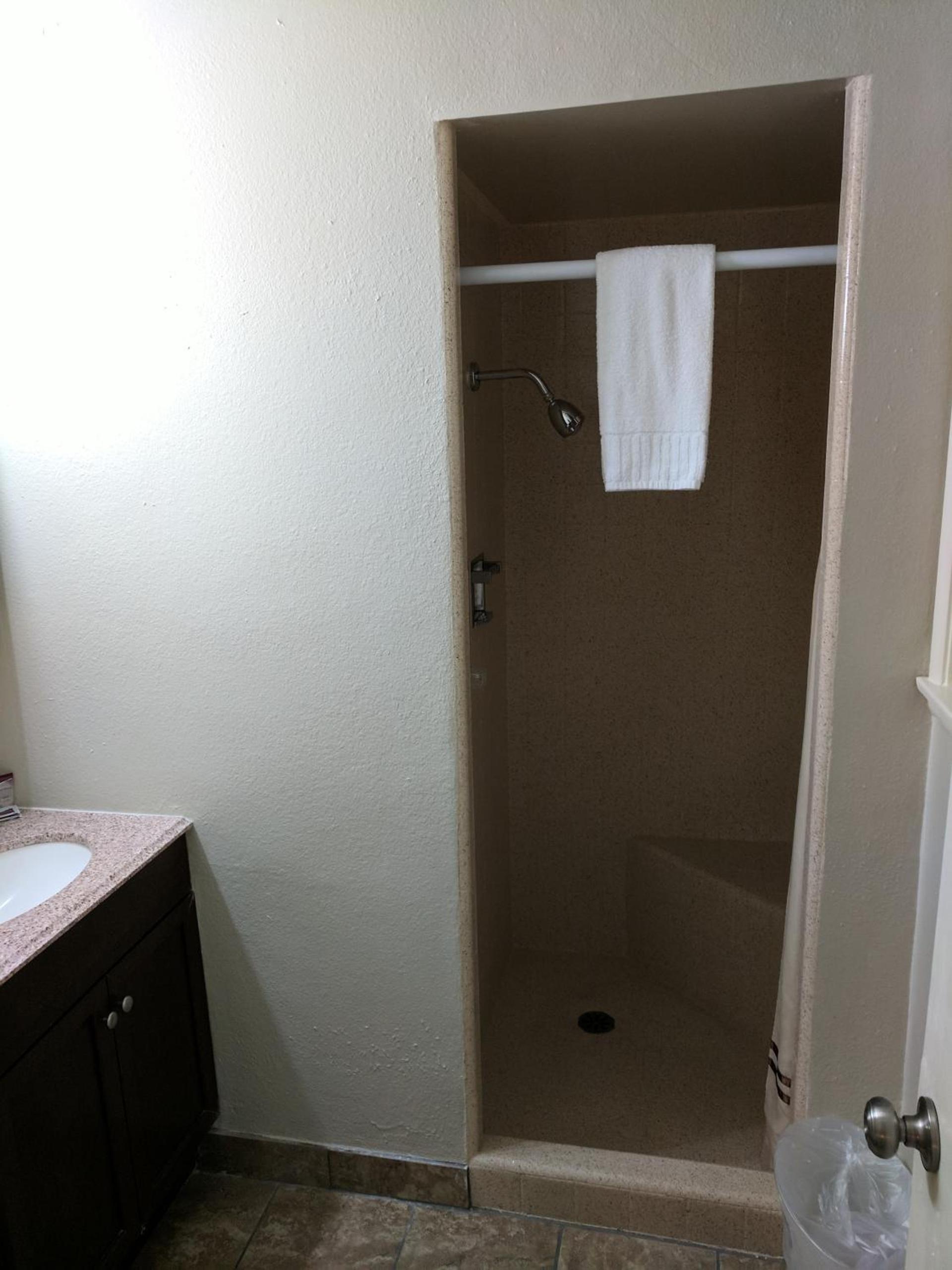La Hacienda Motel photo 38