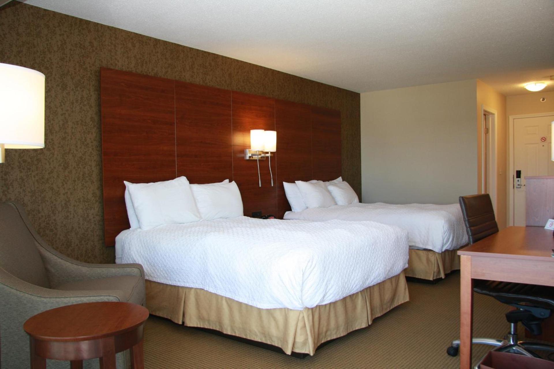 Budget Host Inn & Suites photo 12