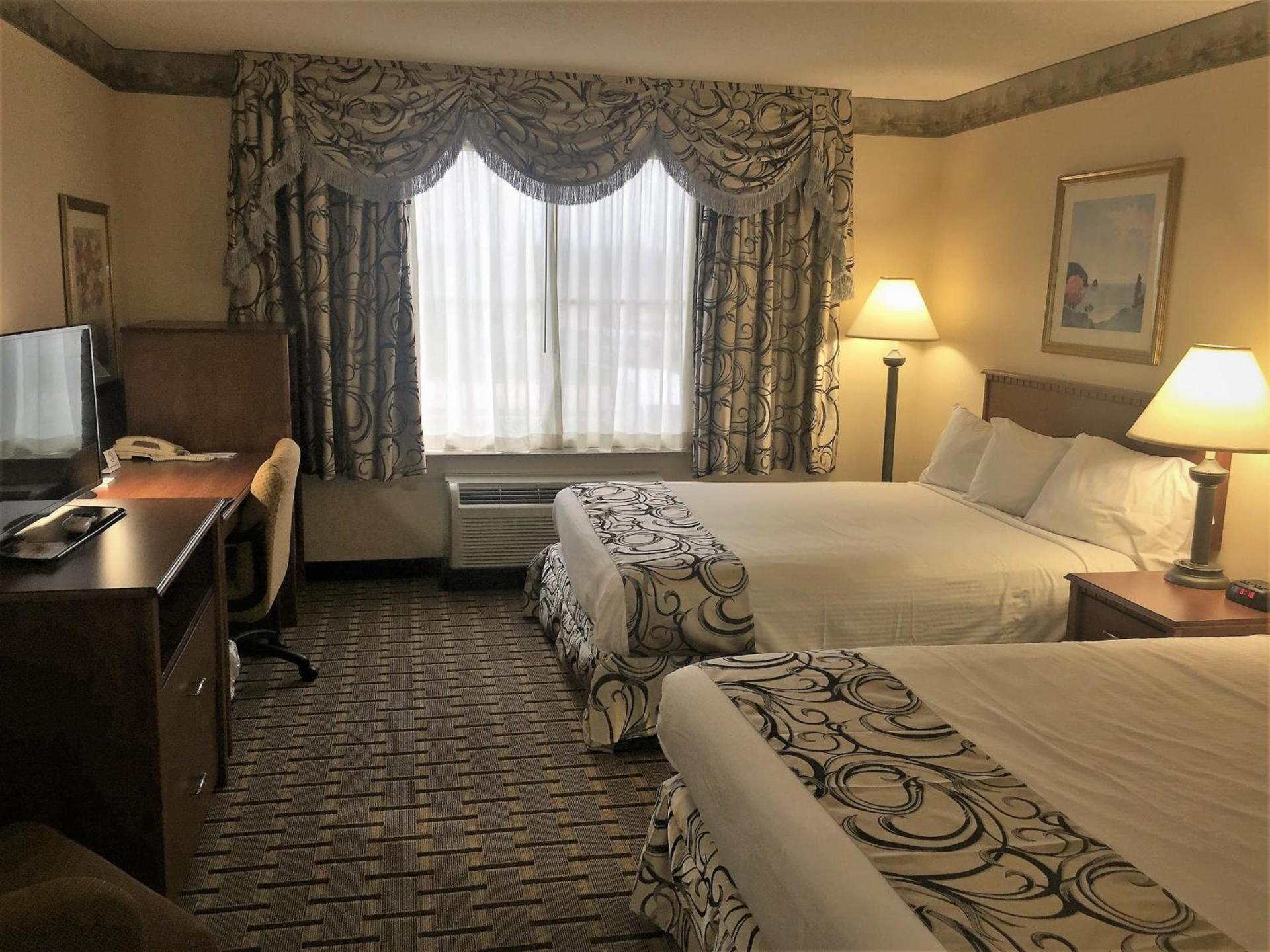 Baymont by Wyndham Waterford/Burlington WI photo 22