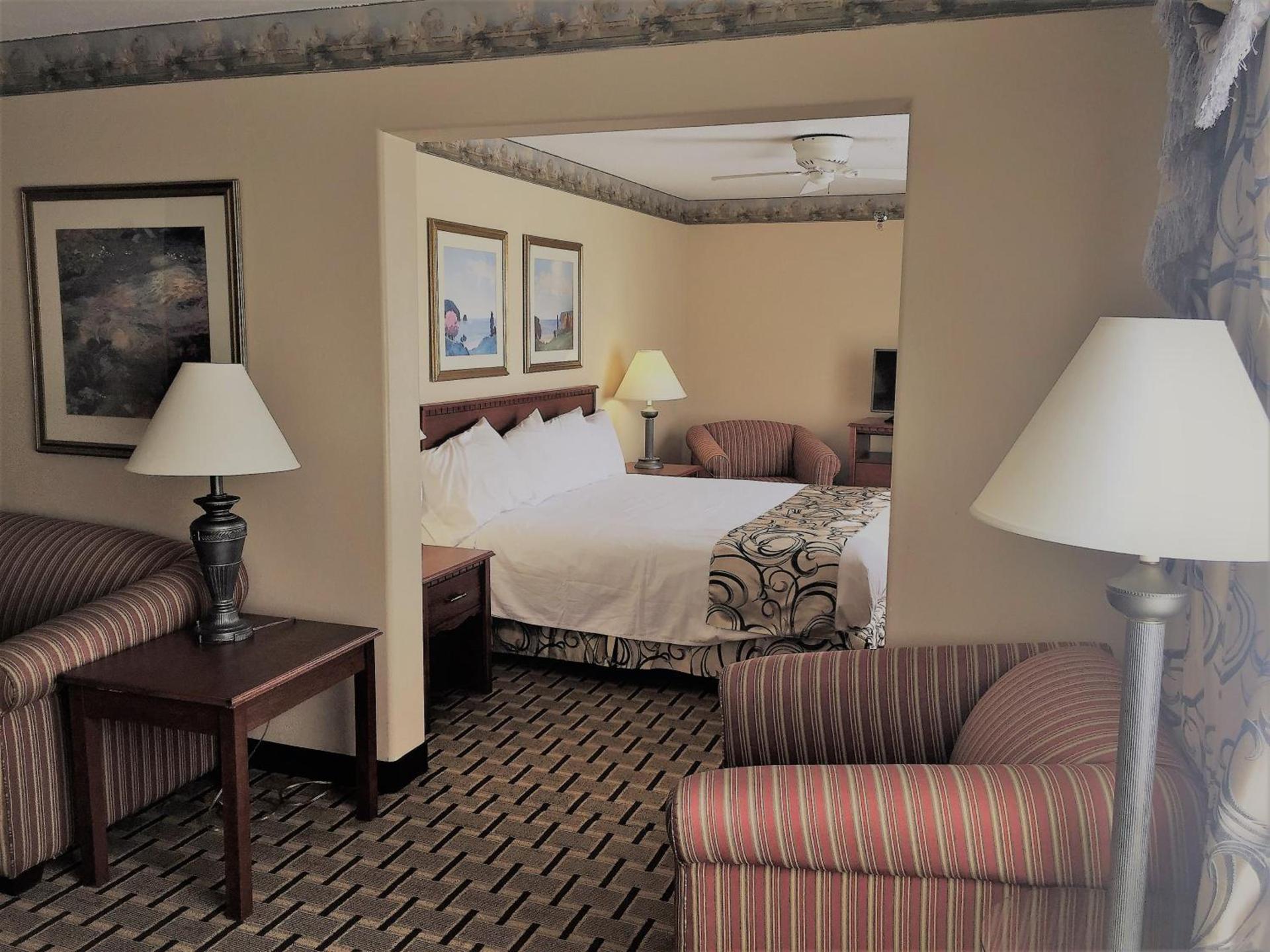 Baymont by Wyndham Waterford/Burlington WI photo 19