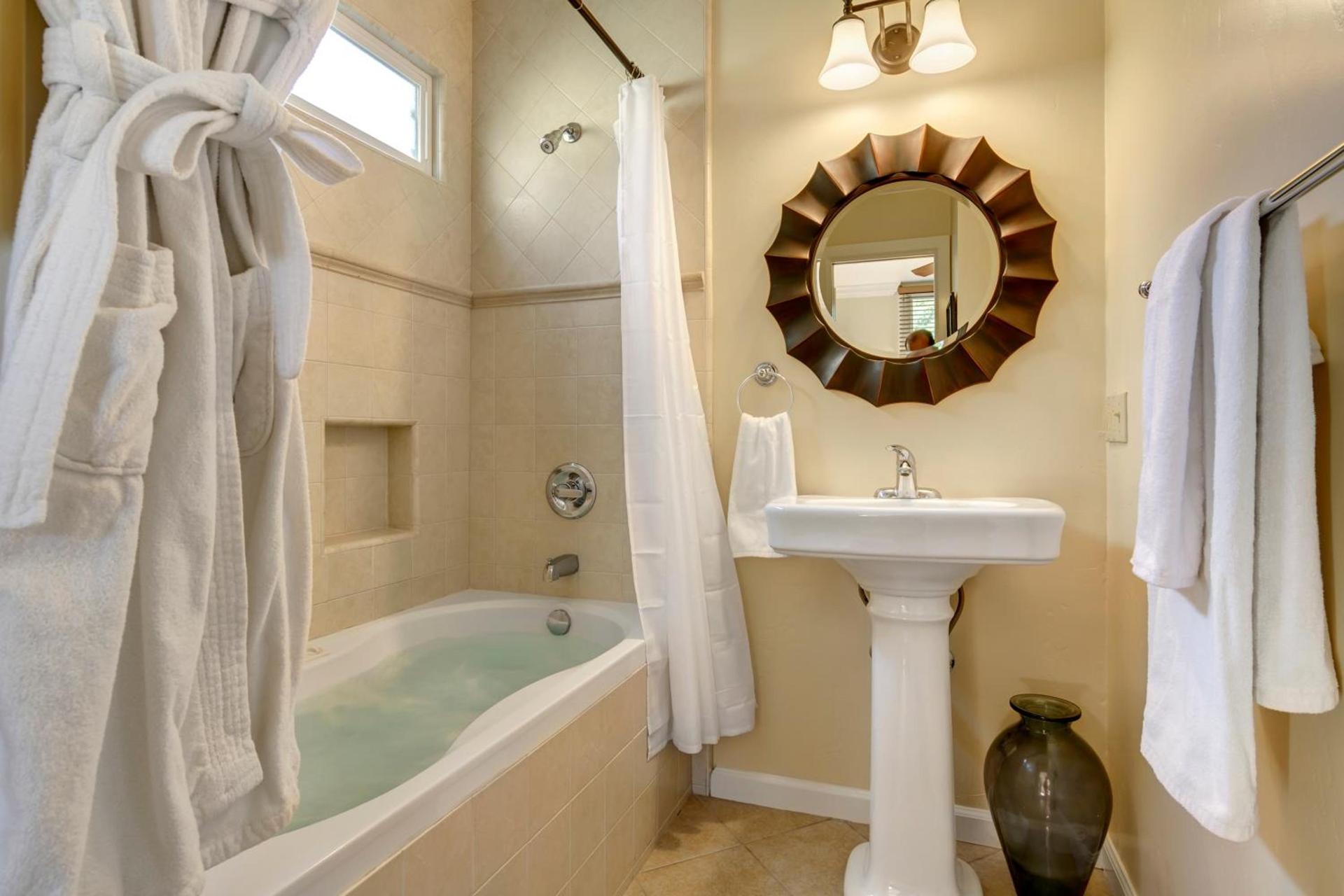 Hillcrest House Bed & Breakfast photo 25