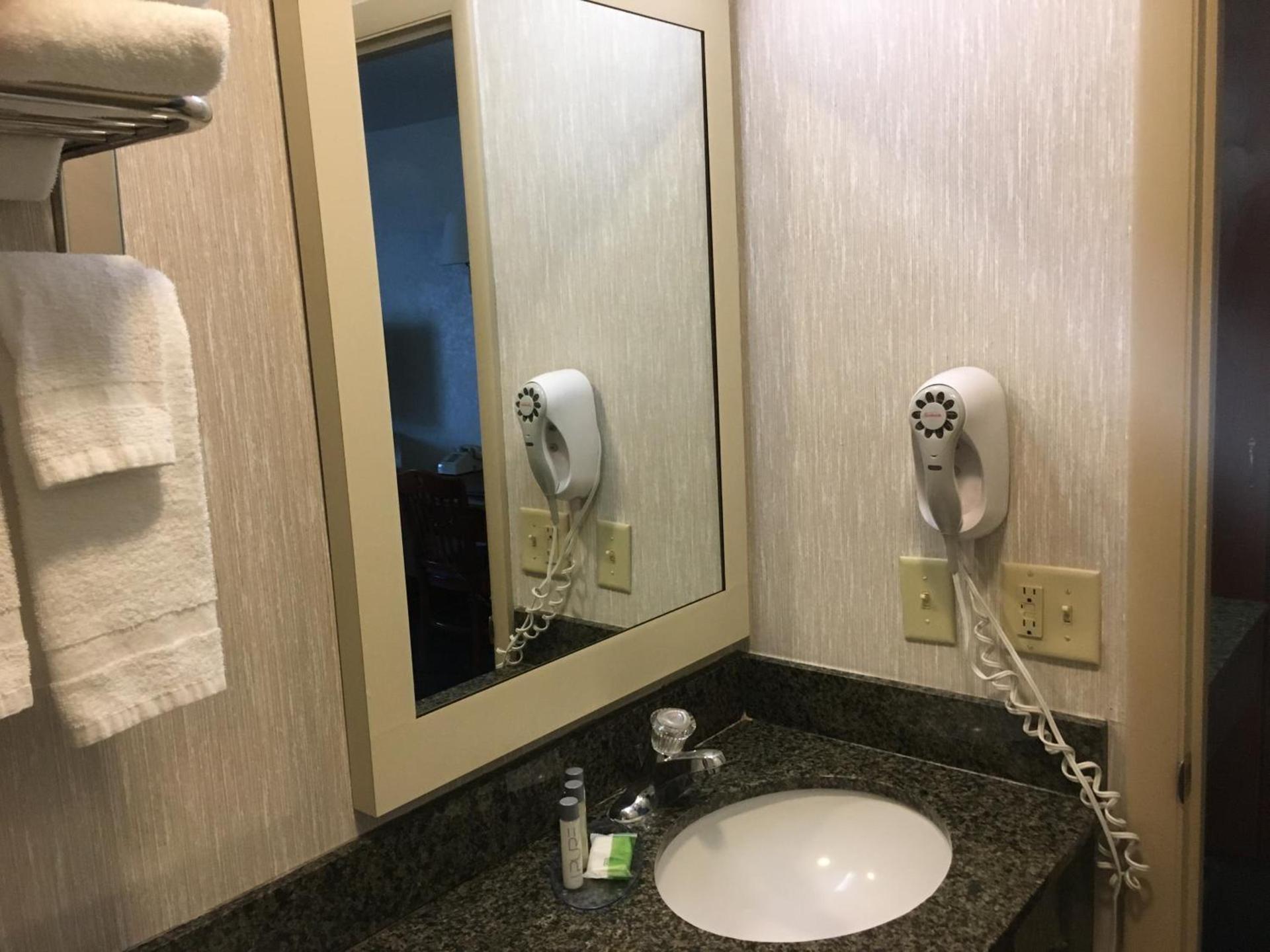 Landmark Motor Inn photo 24