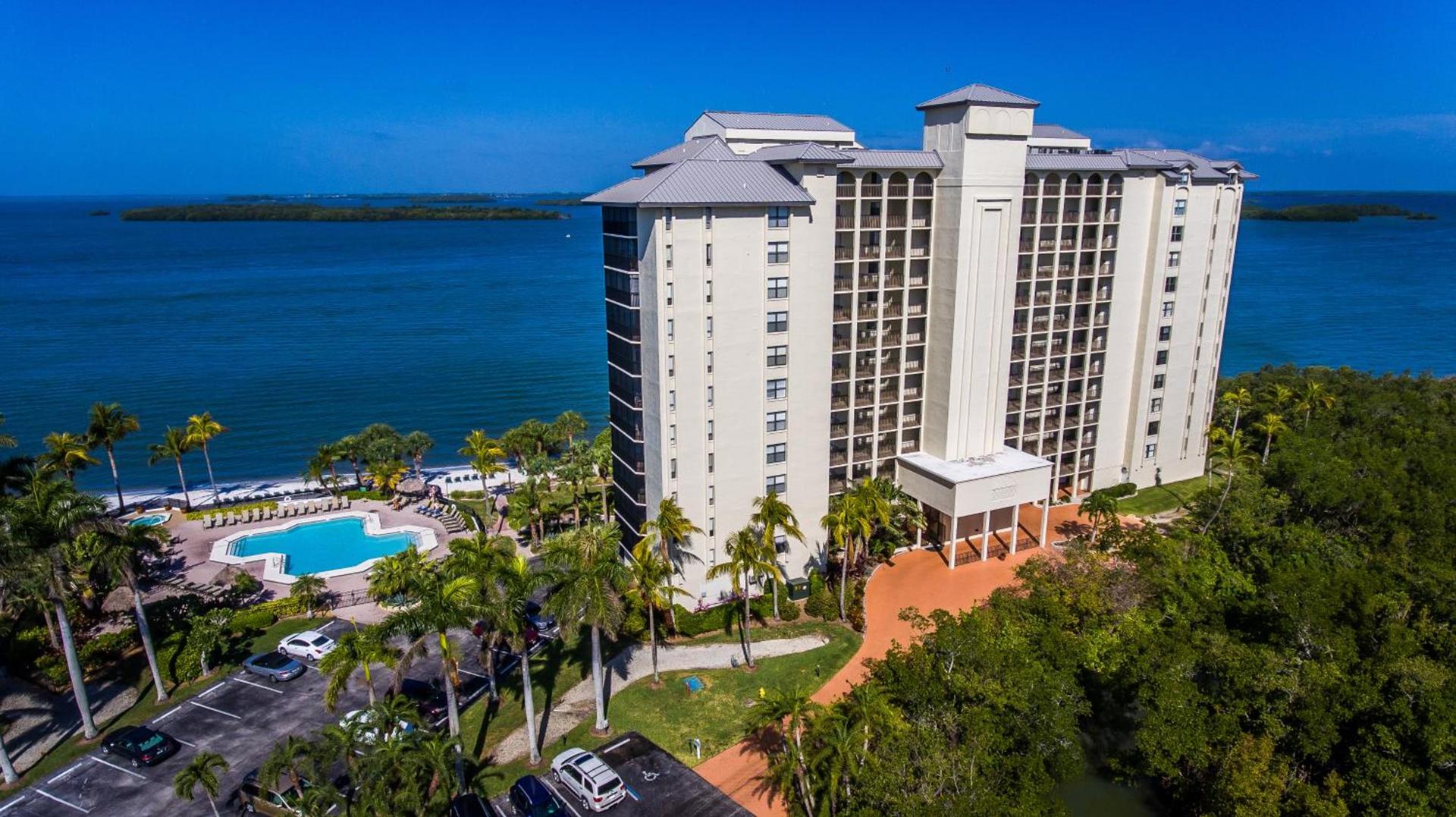 Resort Harbour Properties - Fort Myers / Sanibel Gateway photo 3