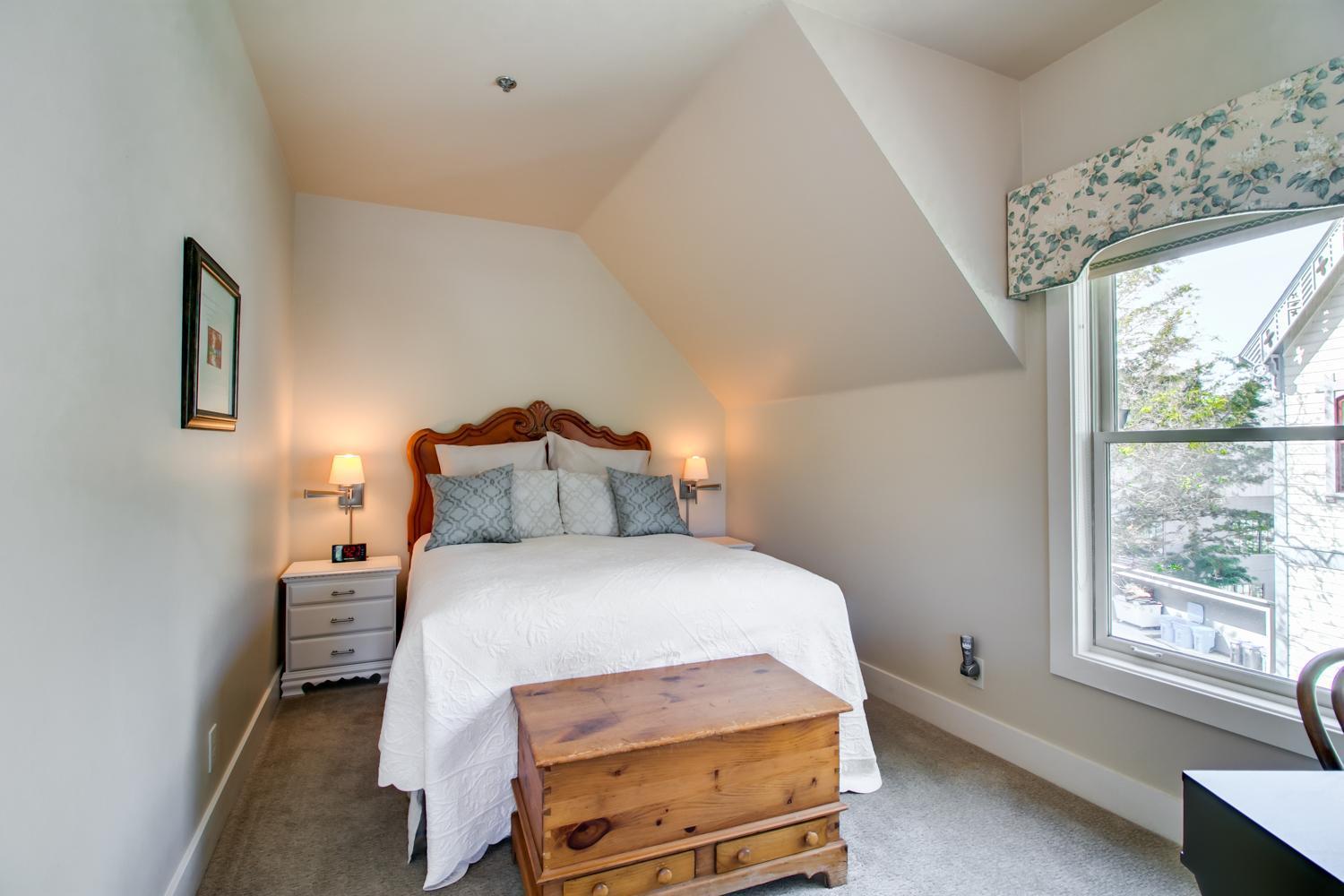 Winchester Inn photo 99