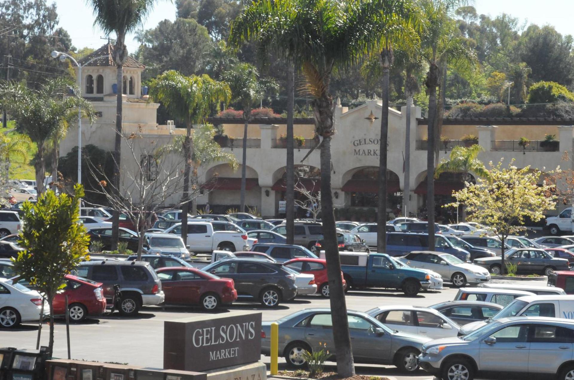 Oasis Inn and Suites photo 39