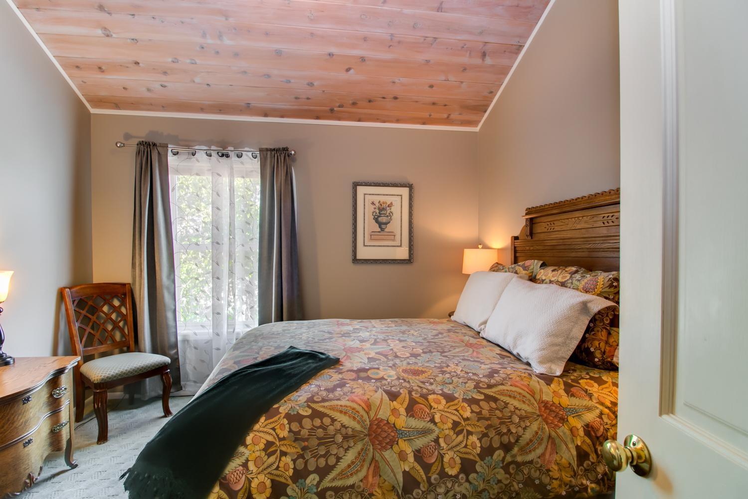 Winchester Inn photo 90