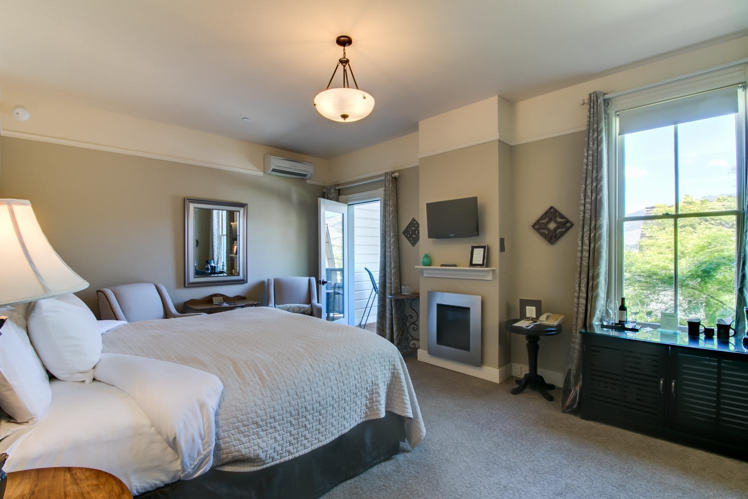 Winchester Inn photo 83
