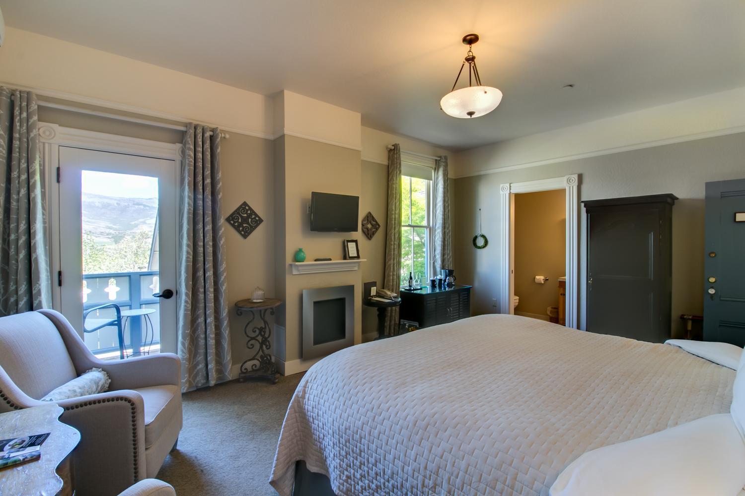 Winchester Inn photo 84