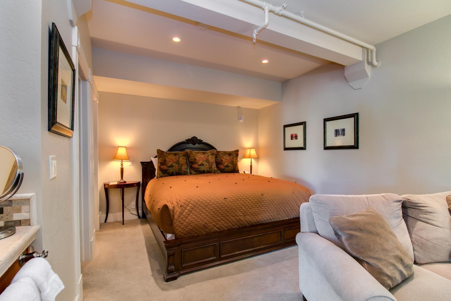 Winchester Inn photo 79