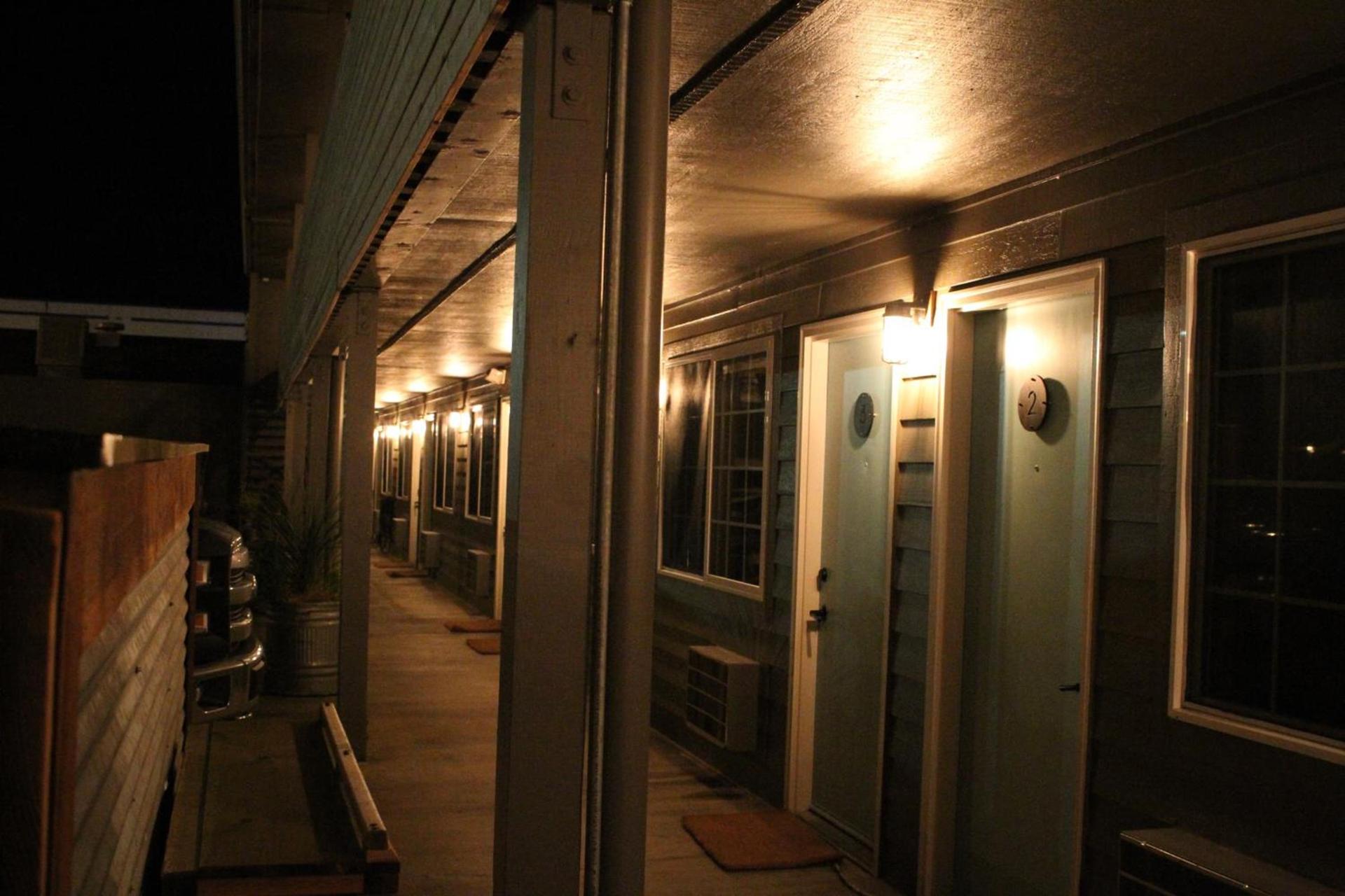 Ashore Hotel photo 32