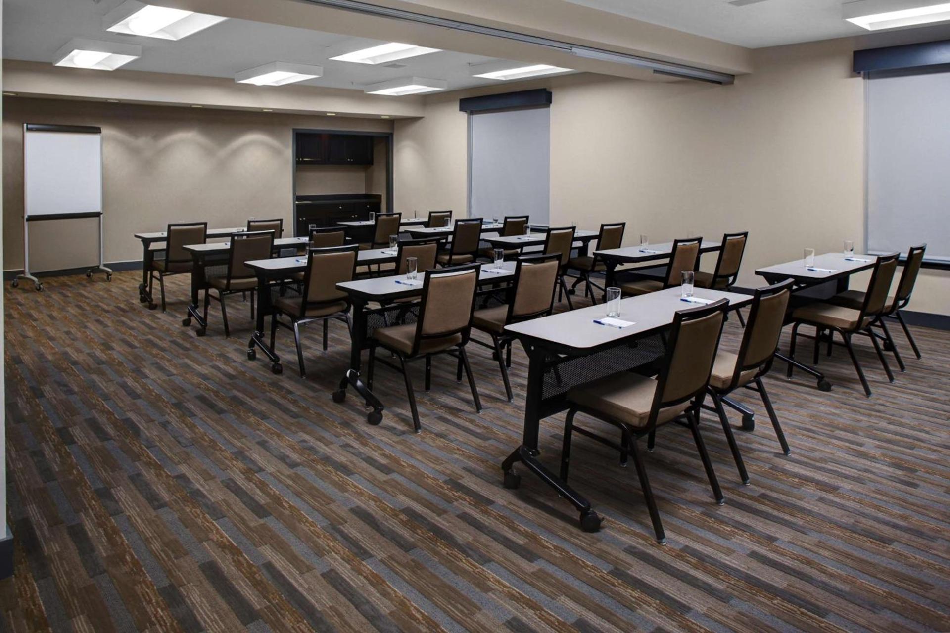 Hyatt House Dallas Lincoln Park photo 3