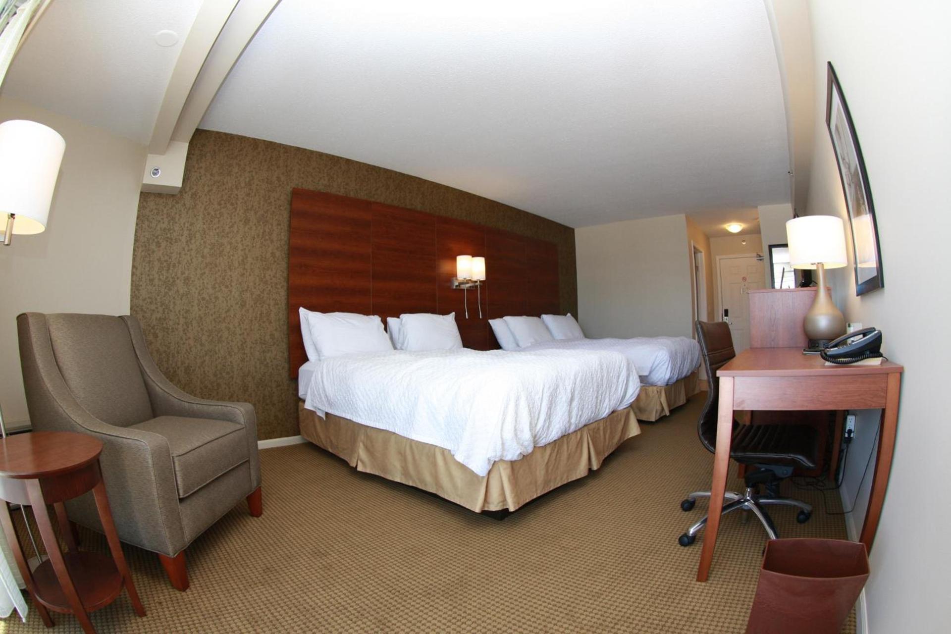 Budget Host Inn & Suites photo 7