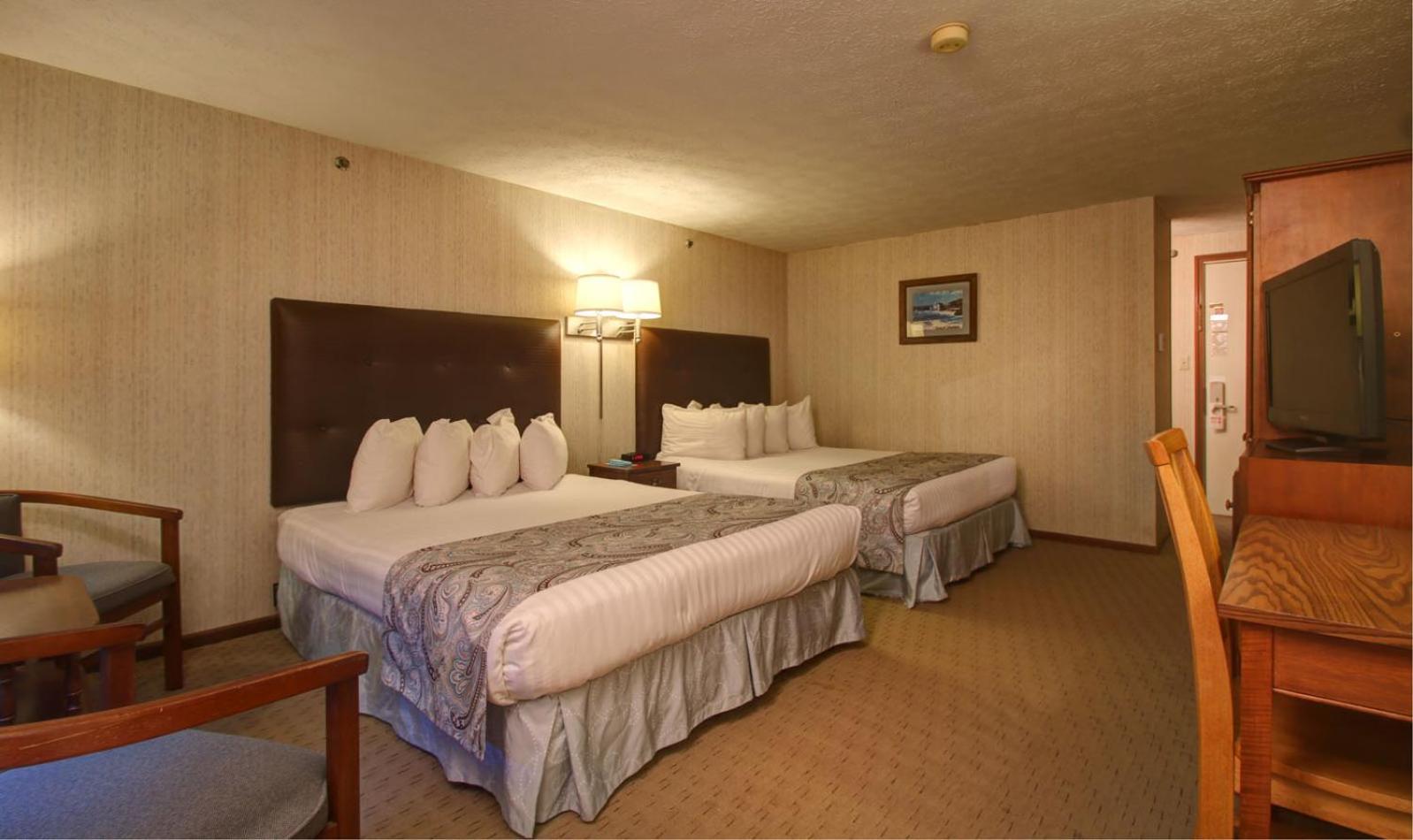 Rhumb Line Resort photo 27