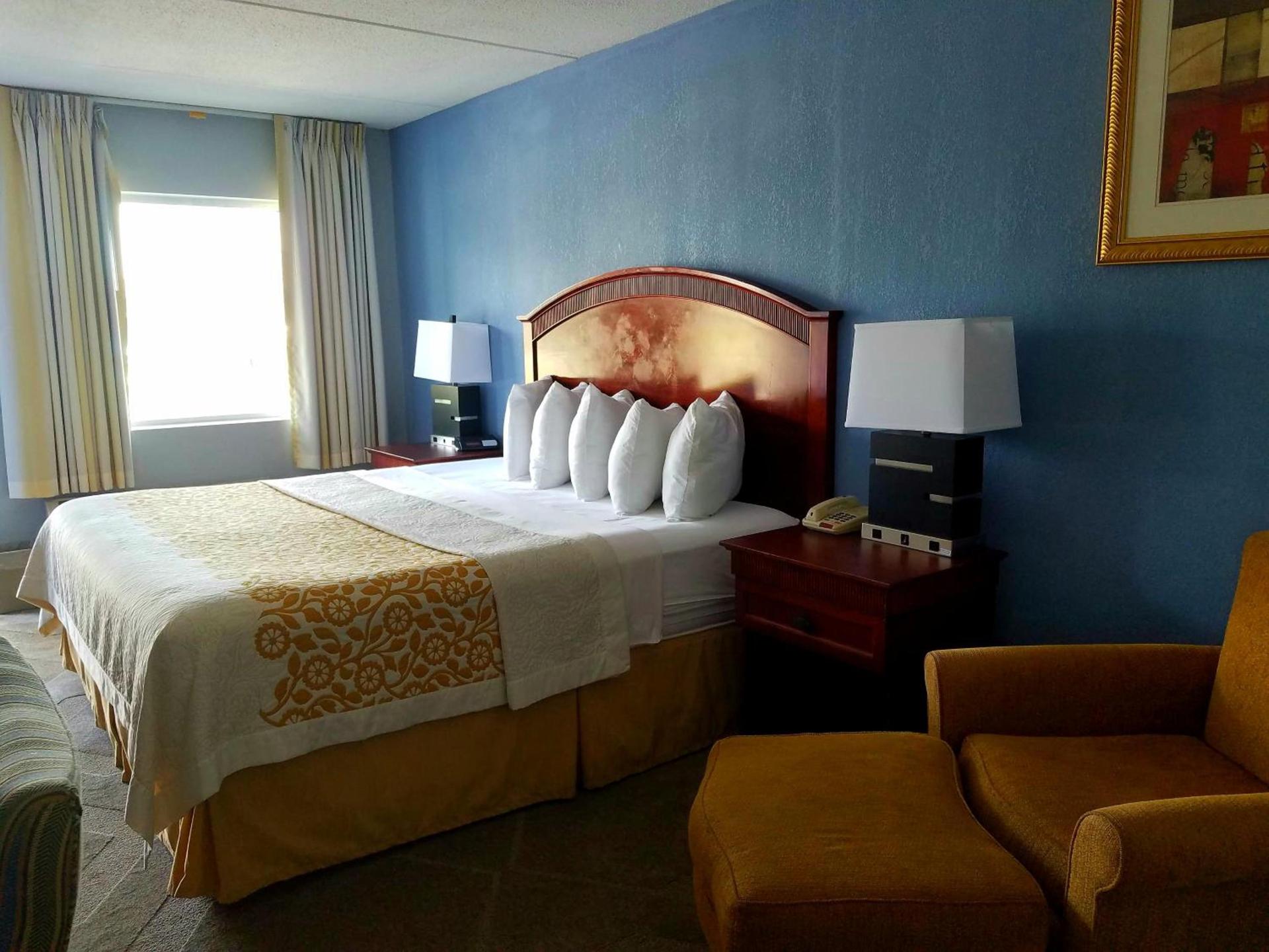 Days Inn by Wyndham Richmond photo 21