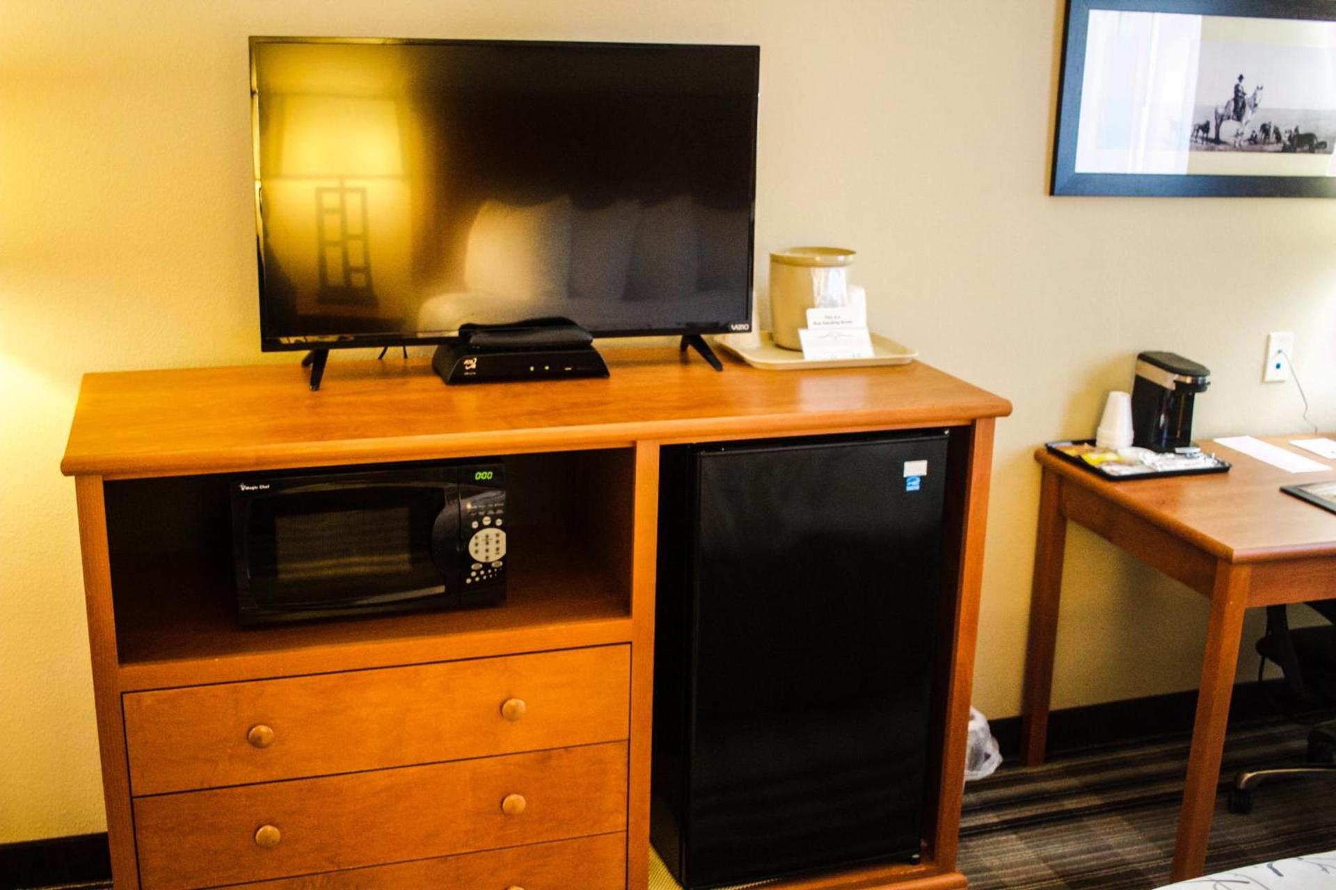 Bowman Lodge & Convention Center photo 16