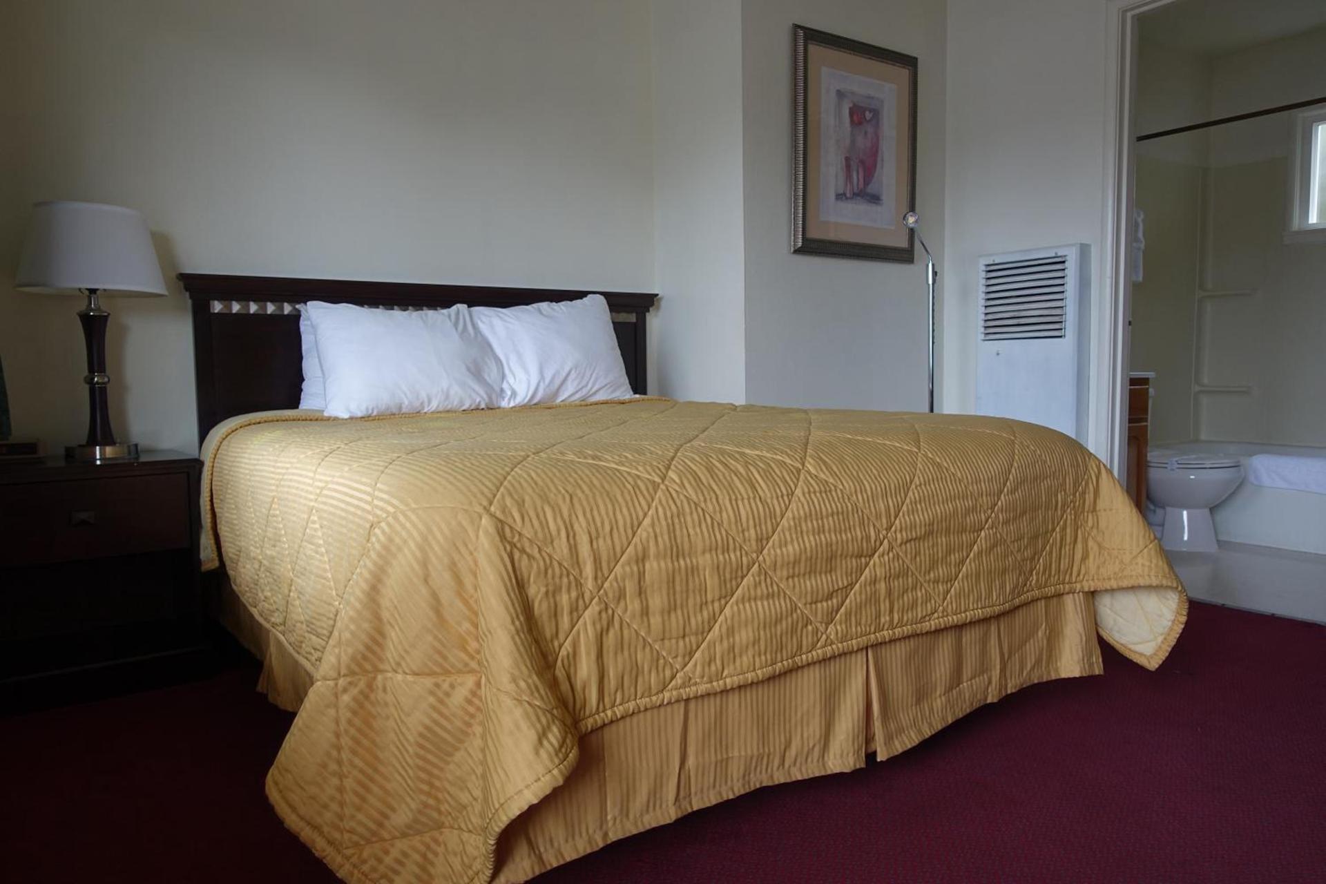 Discovery Inn - Eureka photo 21