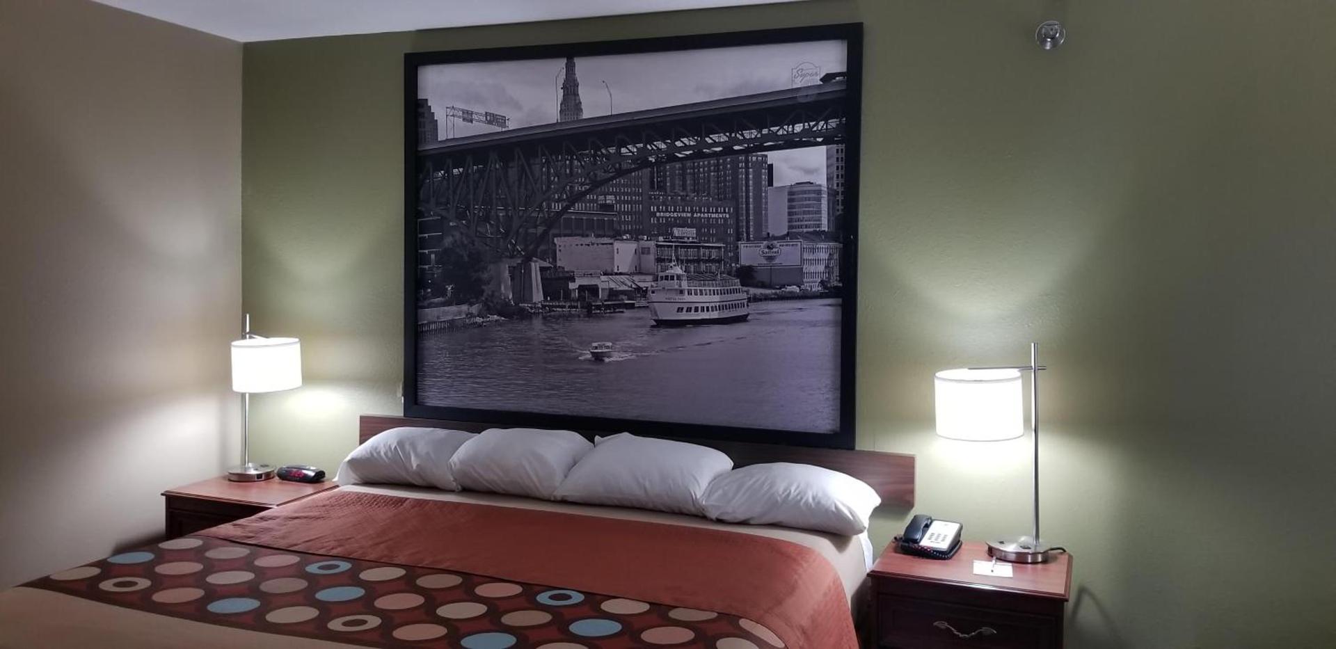 Super 8 by Wyndham Bellefontaine photo 31